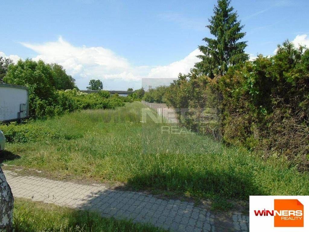 Exkluzívne Vám ponúkame na predaj pozemok na Maloveskej ulici
