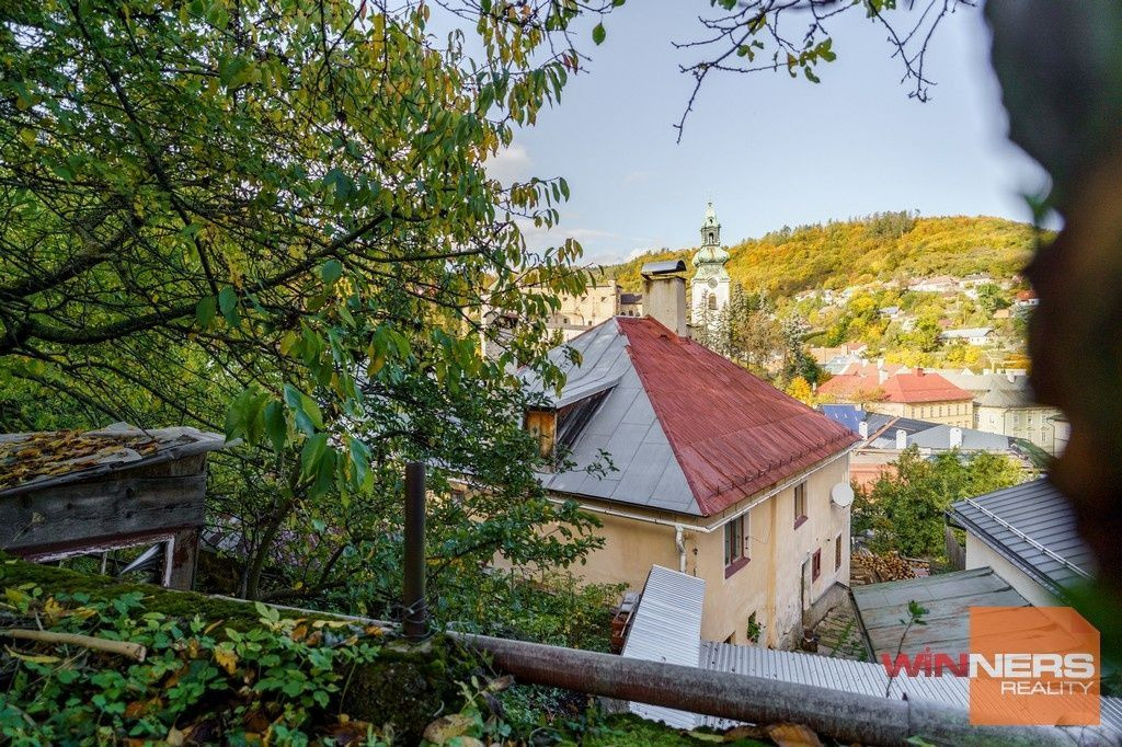 Exkluzívne na predaj rodinný dom vhodný aj ako investícia, priamo v centre mesta Banská Štiavnica