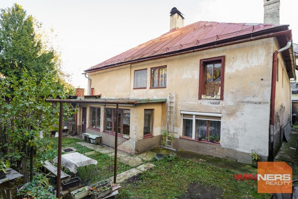 Exkluzívne na predaj rodinný dom vhodný aj ako investícia, priamo v centre mesta Banská Štiavnica