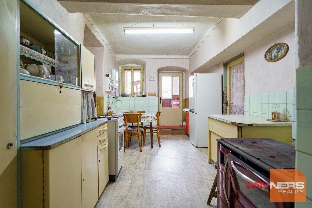 Exkluzívne na predaj rodinný dom vhodný aj ako investícia, priamo v centre mesta Banská Štiavnica