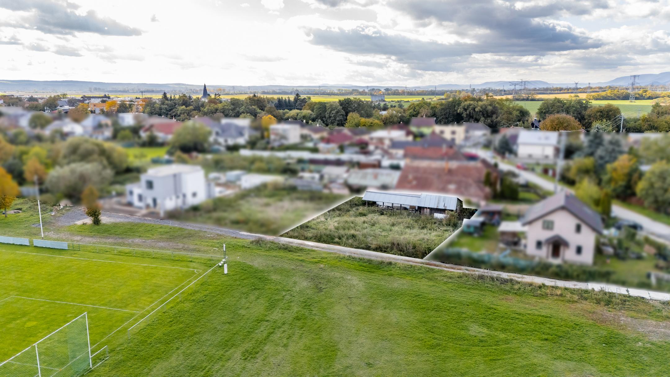 Exkluzívne na predaj stavebný pozemok , 758 m2, Čečejovce