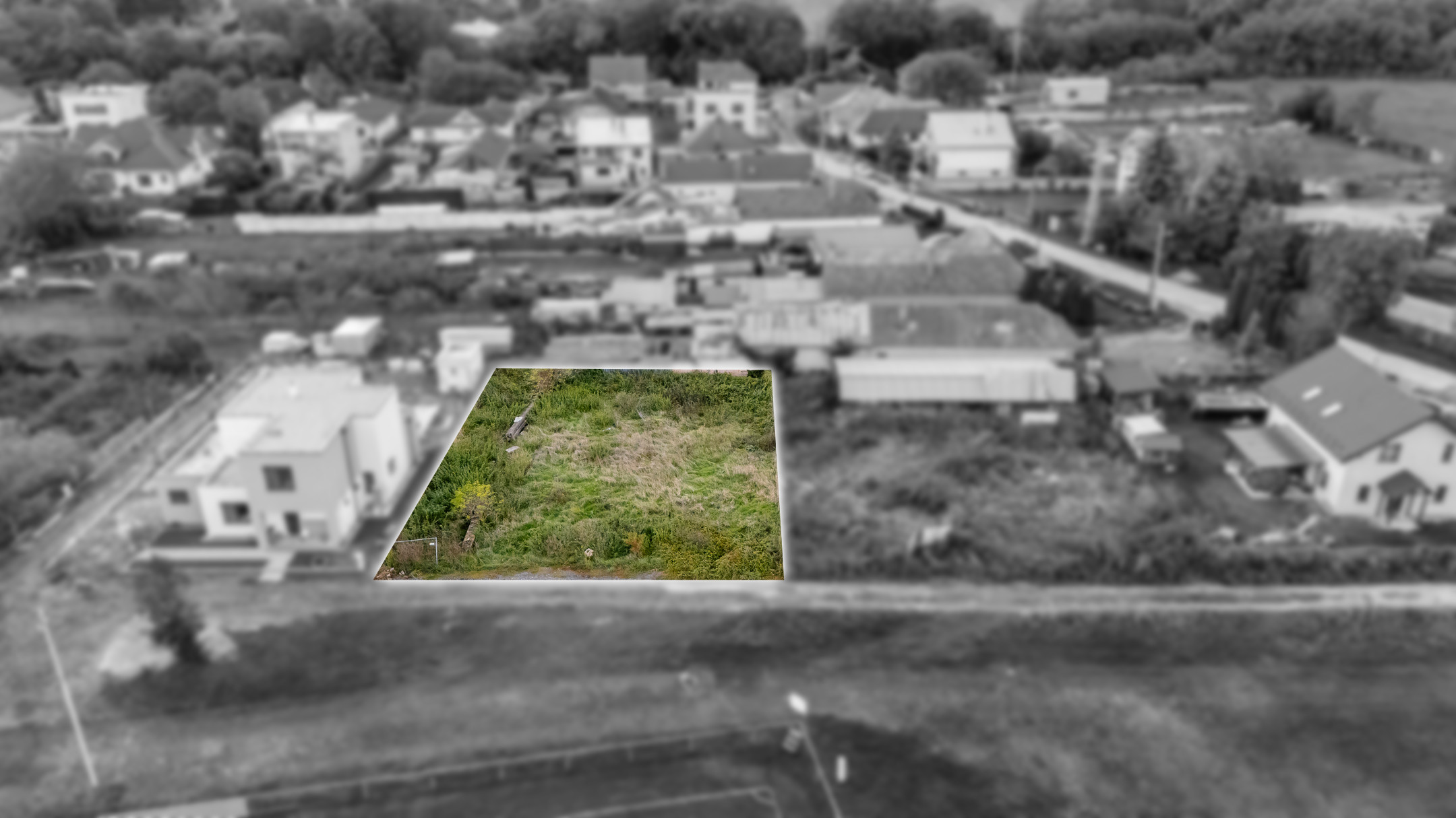 Exkluzívne  na predaj stavebný pozemok, 758 m2, Čečejovce