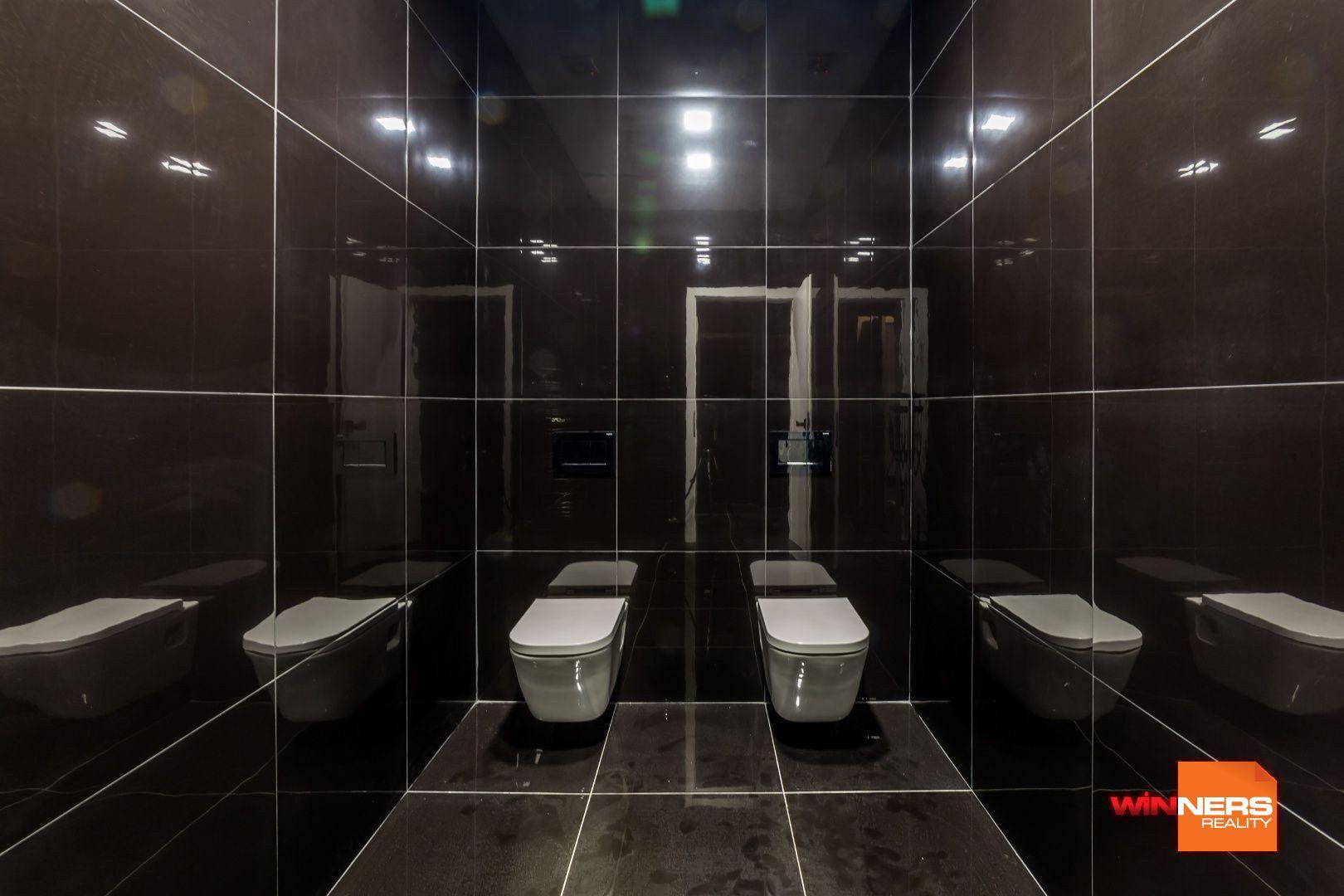 Reprezentatívny kancelársky/obchodný priestor v novostavbe v blízkosti centra mesta, 122,5 m2, parking, Dunajská, Košice