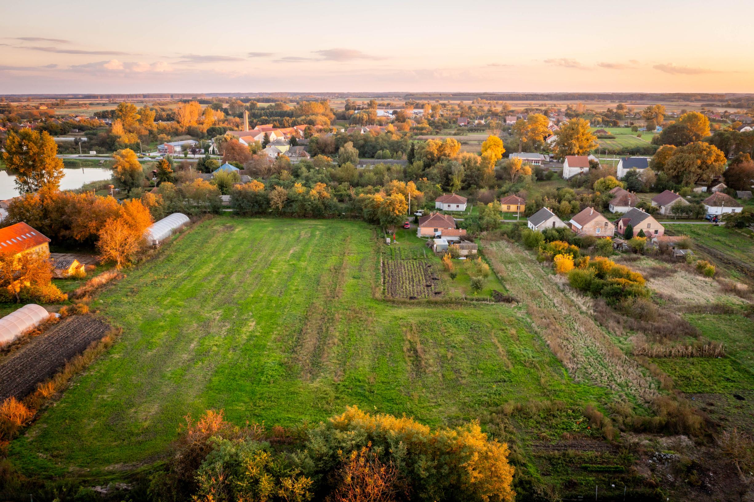 Na predaj stavebný pozemok o výmere 3.744 m2, Karcsa, Maďarsko