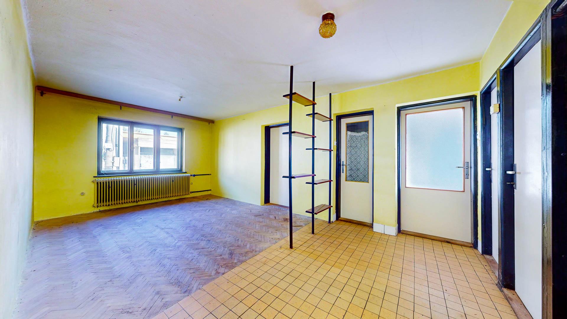 Poschodový rodinný dom neďaleko centra mesta