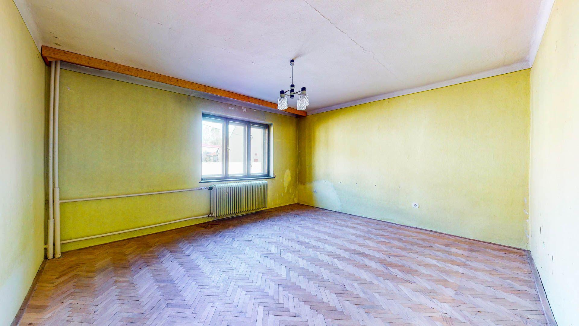 Poschodový rodinný dom neďaleko centra mesta