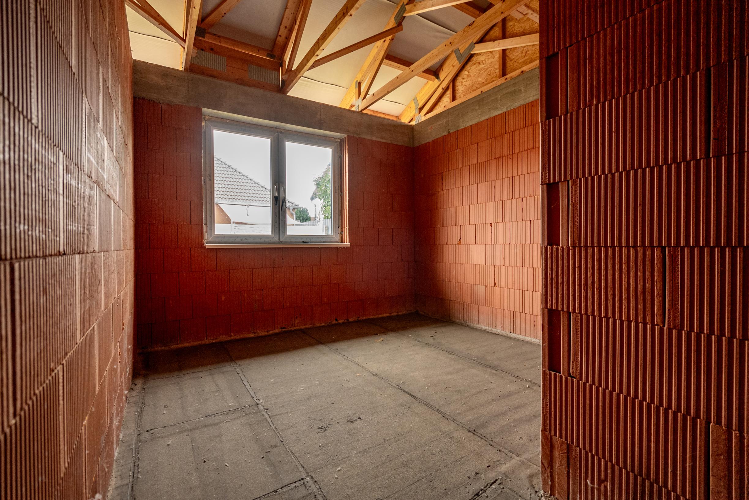 Na predaj 5 izbový rodinný dom vhodný na dokončenie podľa Vašich predstáv