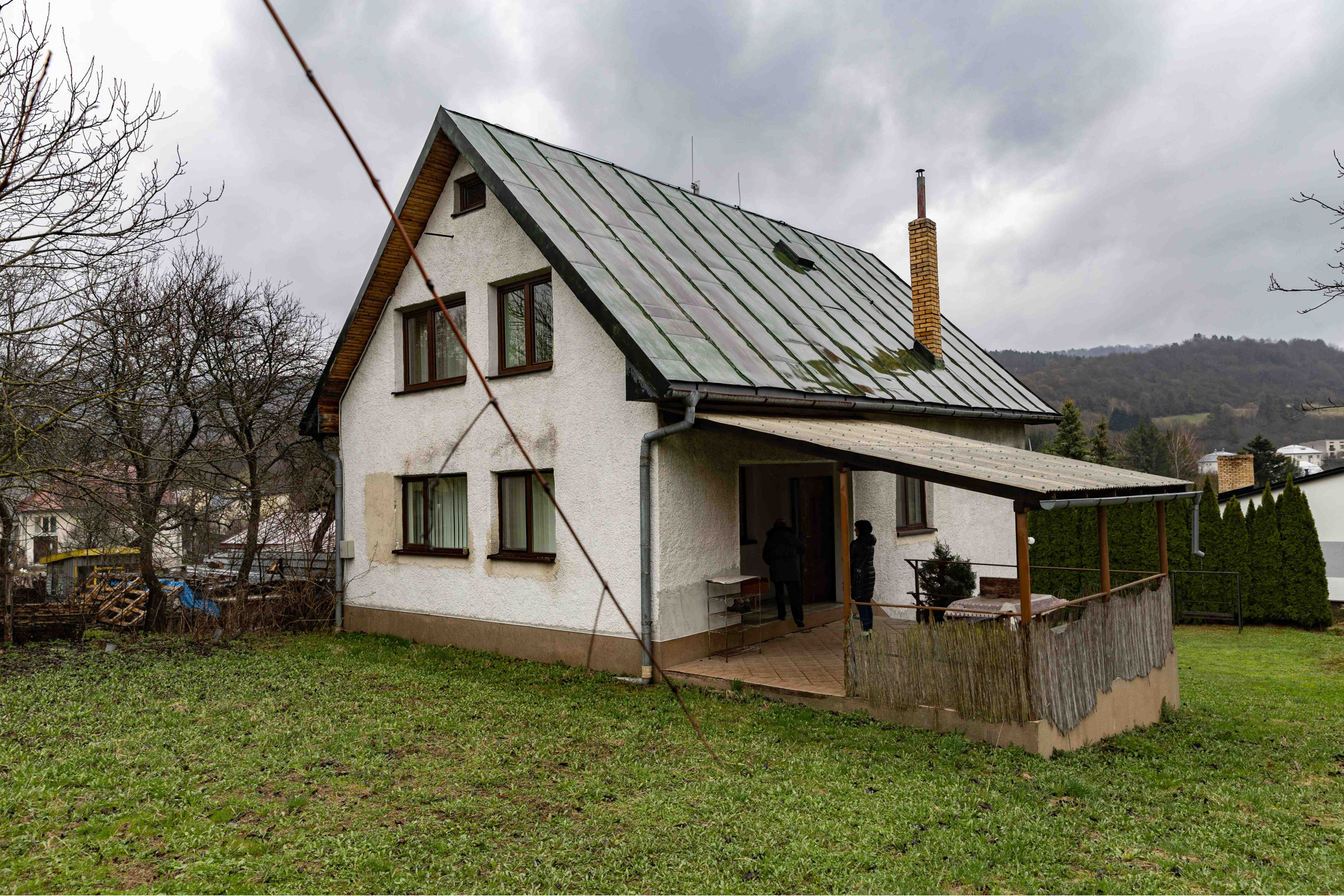 Exkluzívne na predaj   rodinný dom  s ideálnym pozemkom v obci  Čabalovce