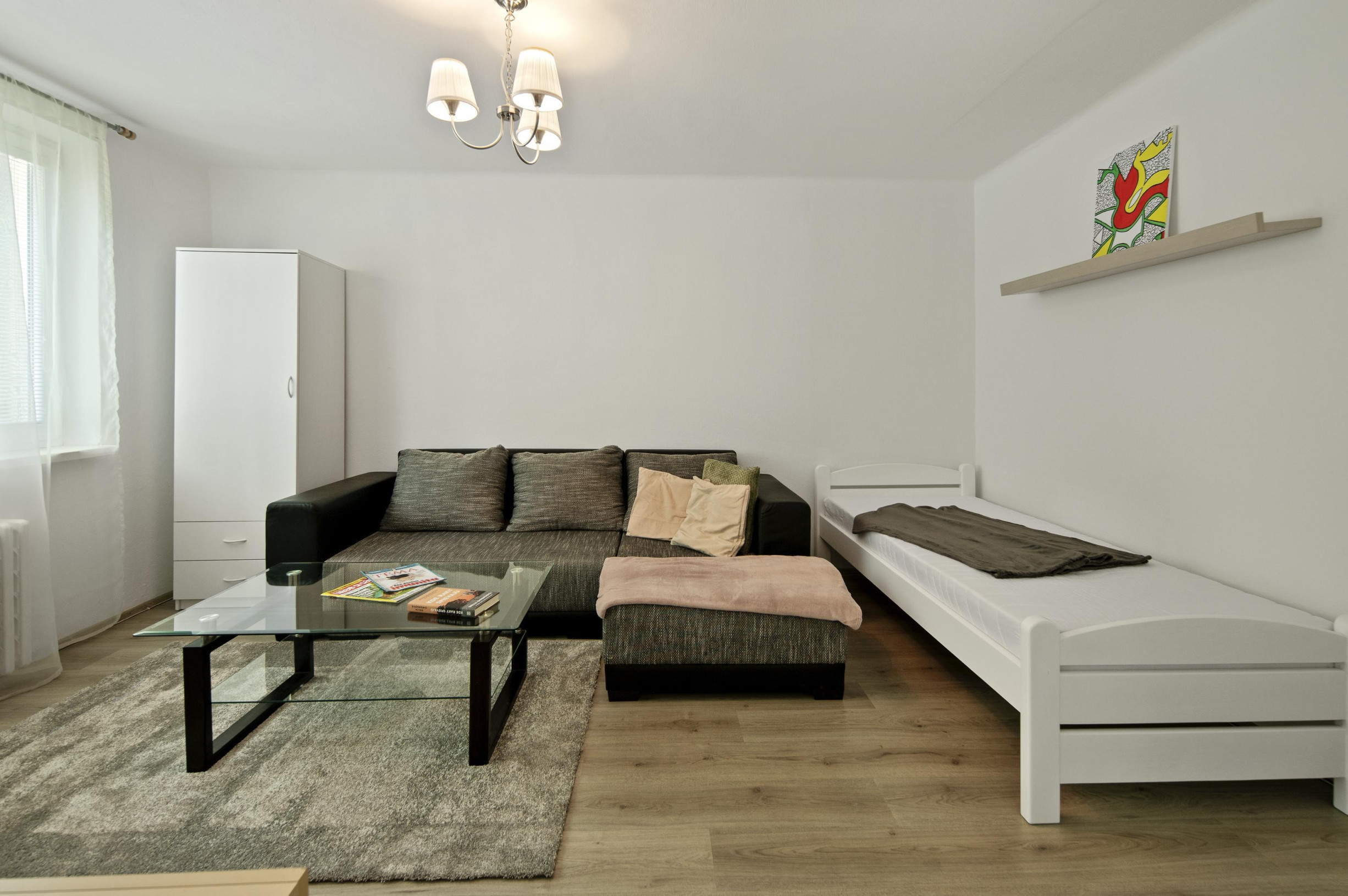 Prenájom 1-izbového bytu, 38 m2, ulica A.Hlinku, Piešťany