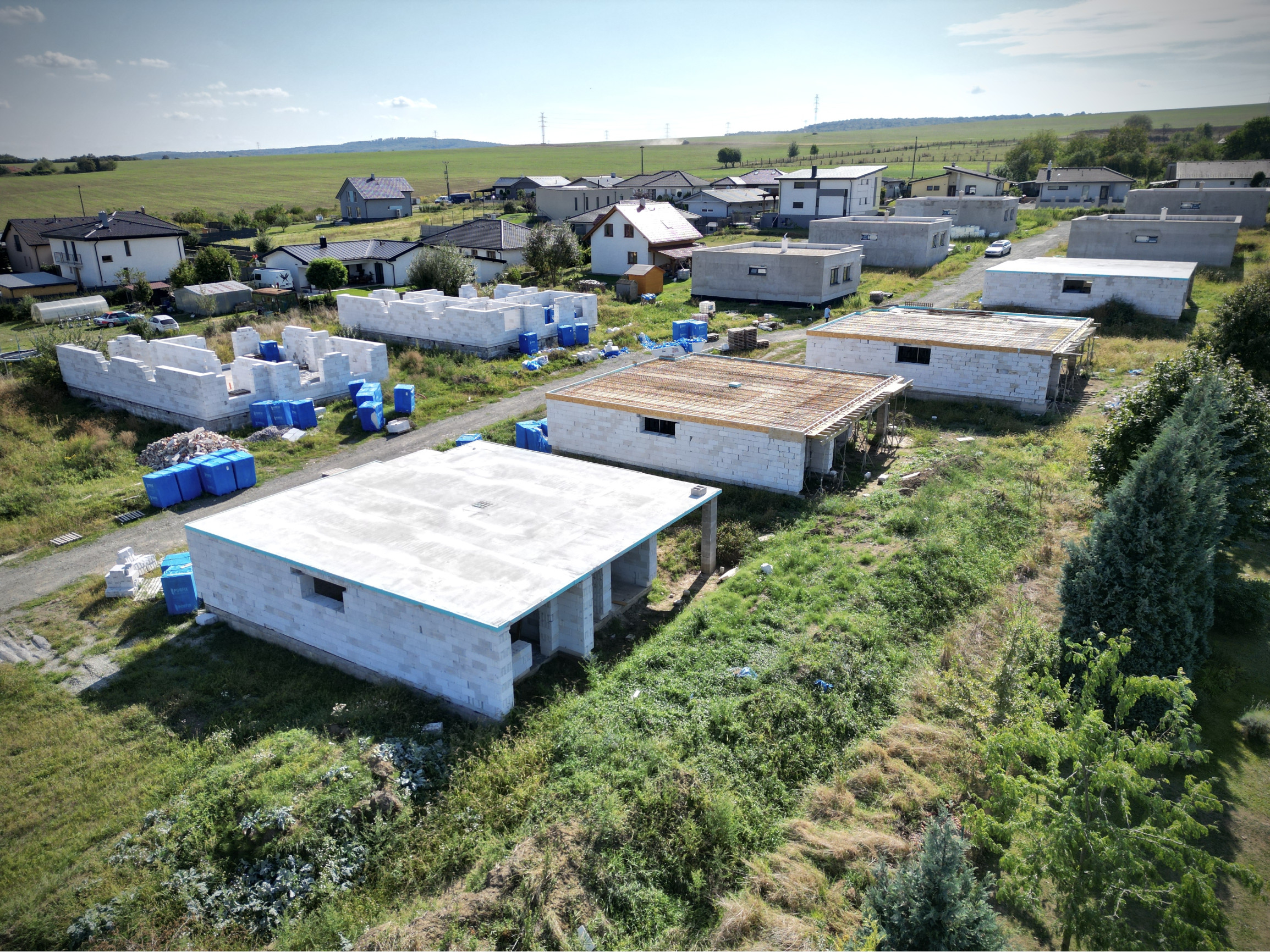 Exkluzívne ponúkame na predaj Developerský projekt NOVOSTAVBY JANOVÍK.