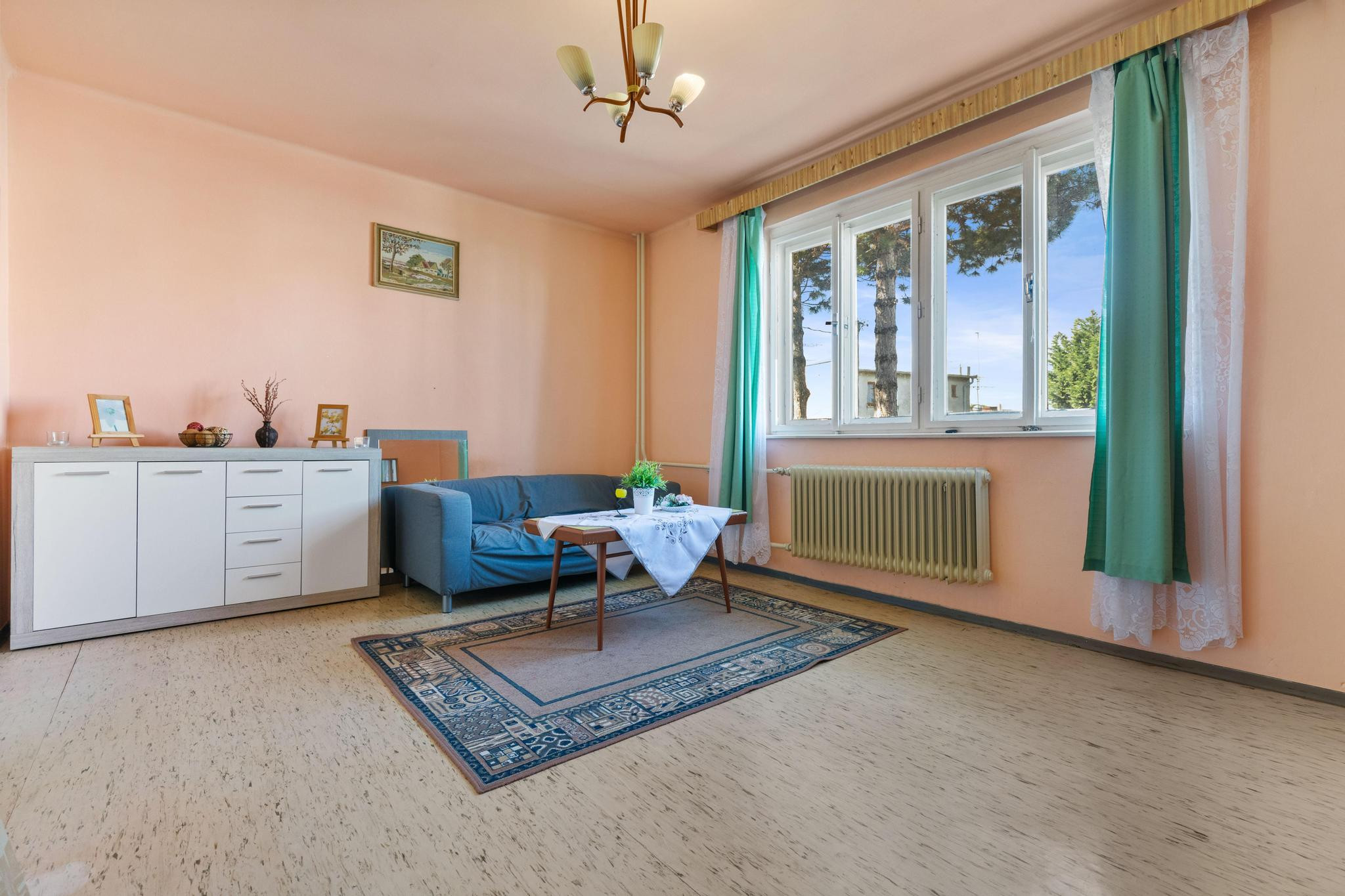 REZERVOVANÉ - Na predaj rodinný dom v Seredi vhodný na rekonštrukciu