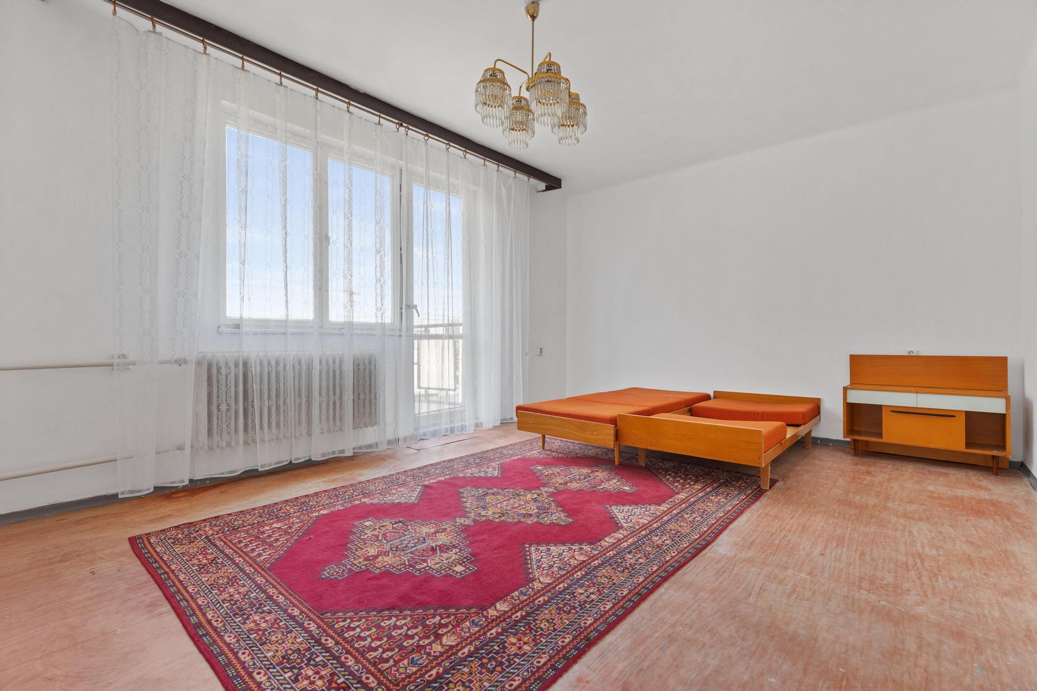 REZERVOVANÉ - Na predaj rodinný dom v Seredi vhodný na rekonštrukciu