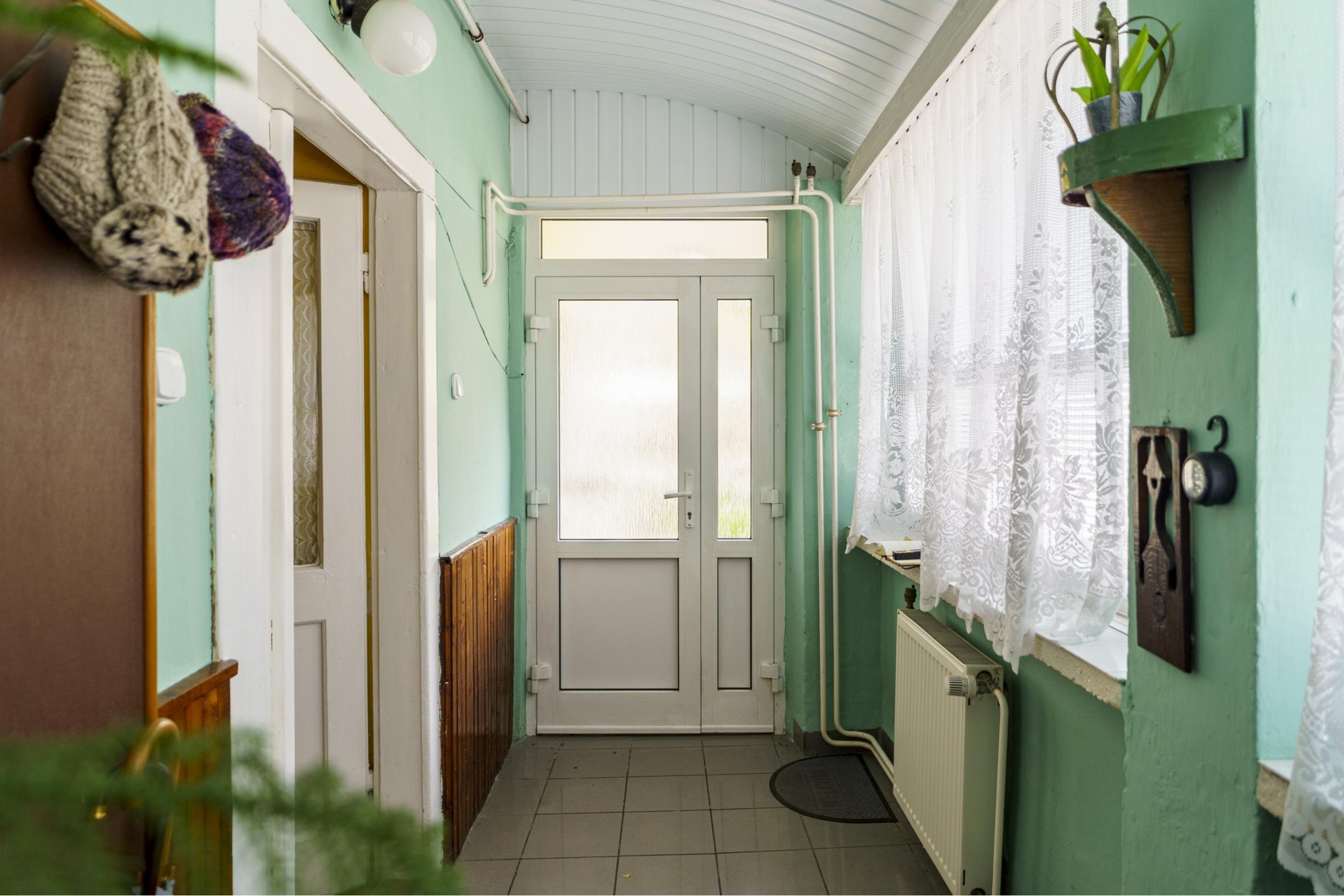 TOP CENA !!! Exkluzívne na predaj rodinný dom na priestrannom pozemku s výmerou 3 223 m² v obci Ilija