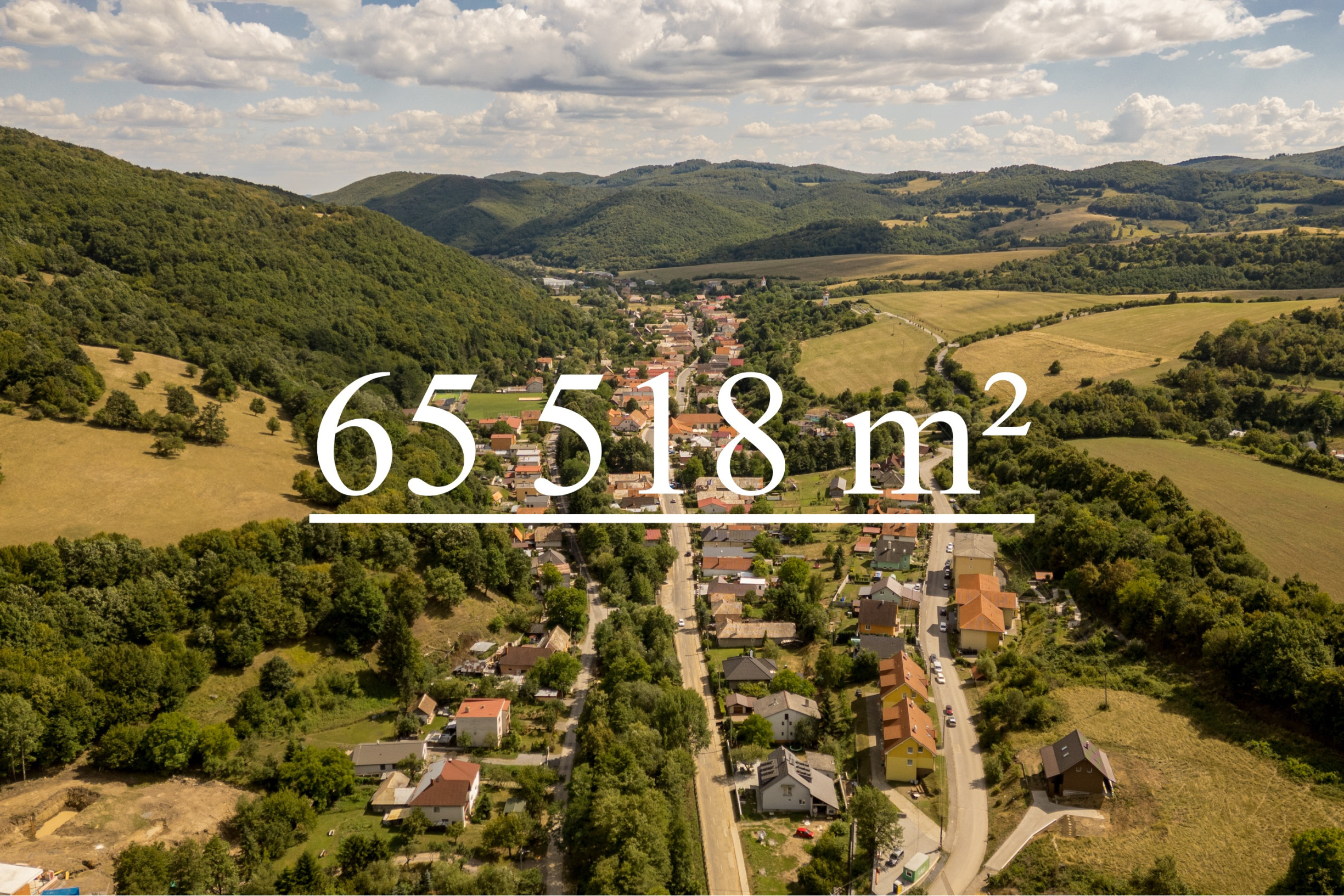 Rozsiahly pozemok vhodný na ranč, kemp alebo hobby farmu – 6,55 ha