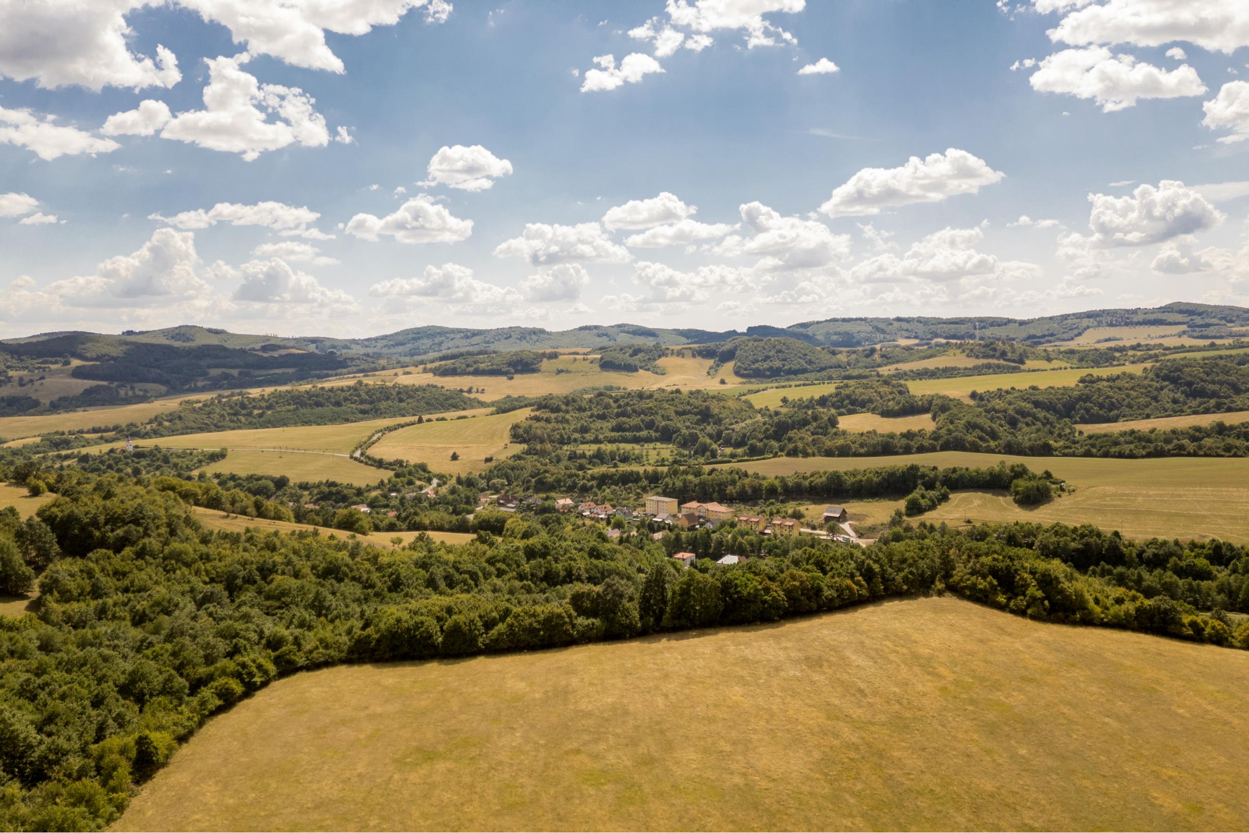 Rozsiahly pozemok vhodný na ranč, kemp alebo hobby farmu – 6,55 ha