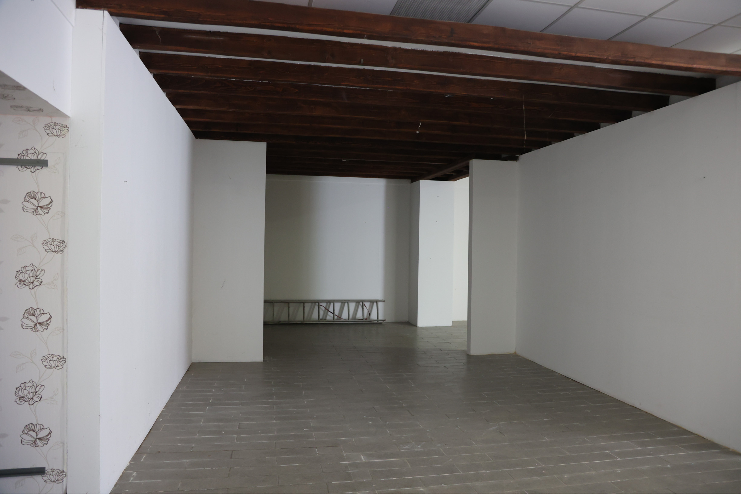 Prenájom skladových/výrobných priestorov – 100 m² a 400 m², Ružinov II.