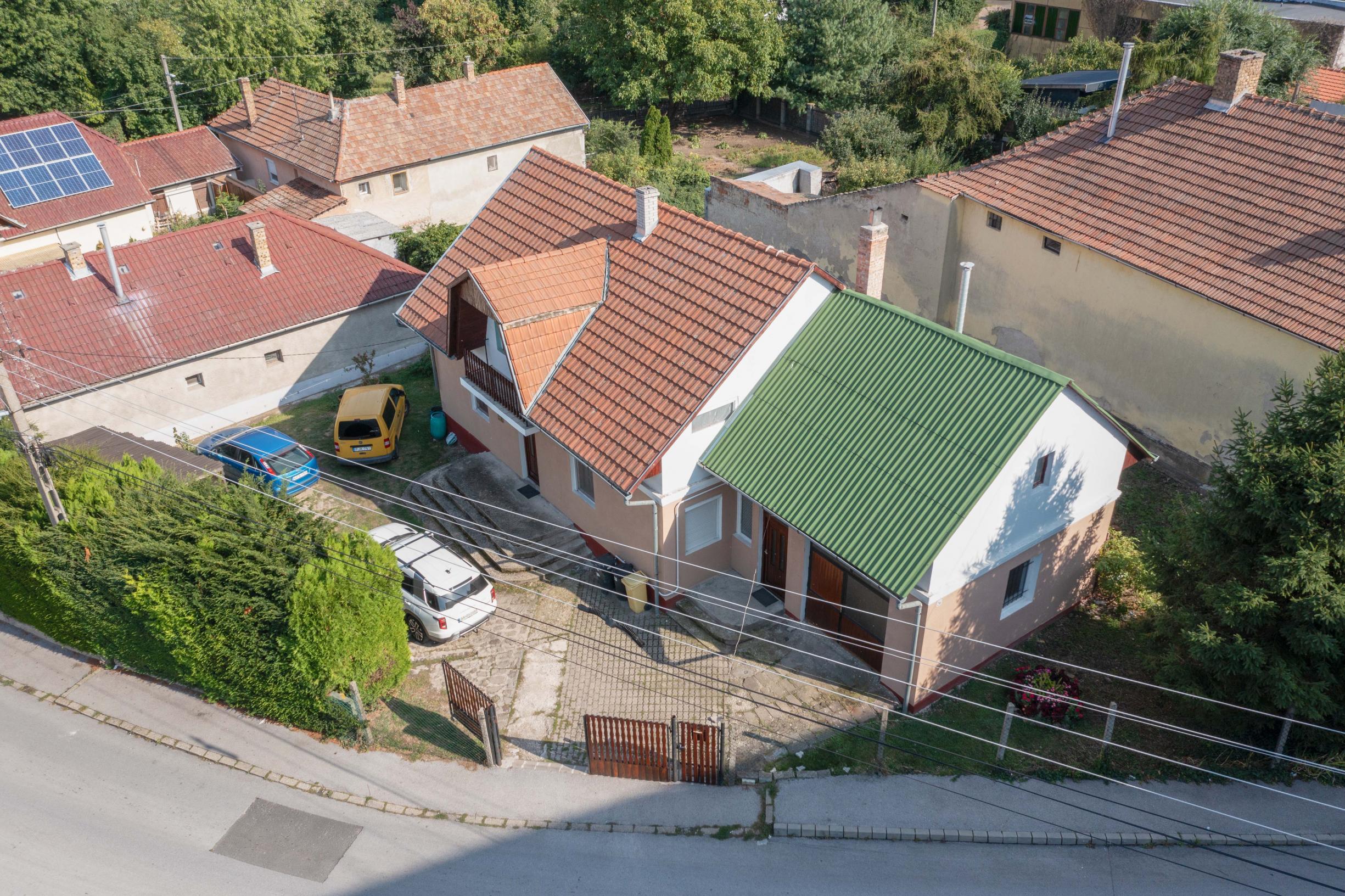 Exkluzívne ponúkame na predaj rodinný dom v tichej lokalite, Sátoraljaújhely Móricz Zsigmond utca 26 (Maďarsko)