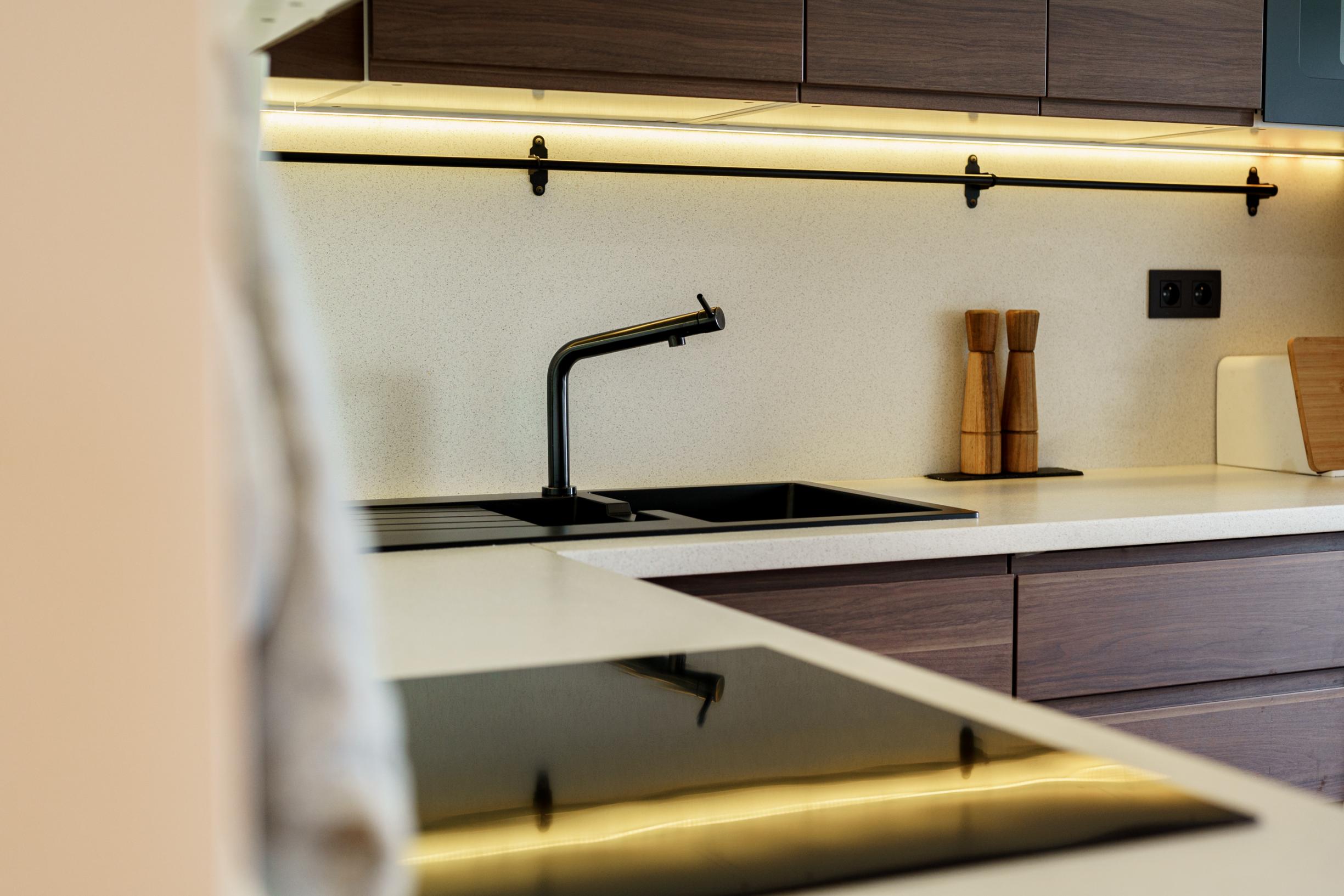 NA PRENÁJOM: Novostavba klimatizovaný 3-izb. byt 63,99m2 s garážovým parkovacím státím a pivnicou