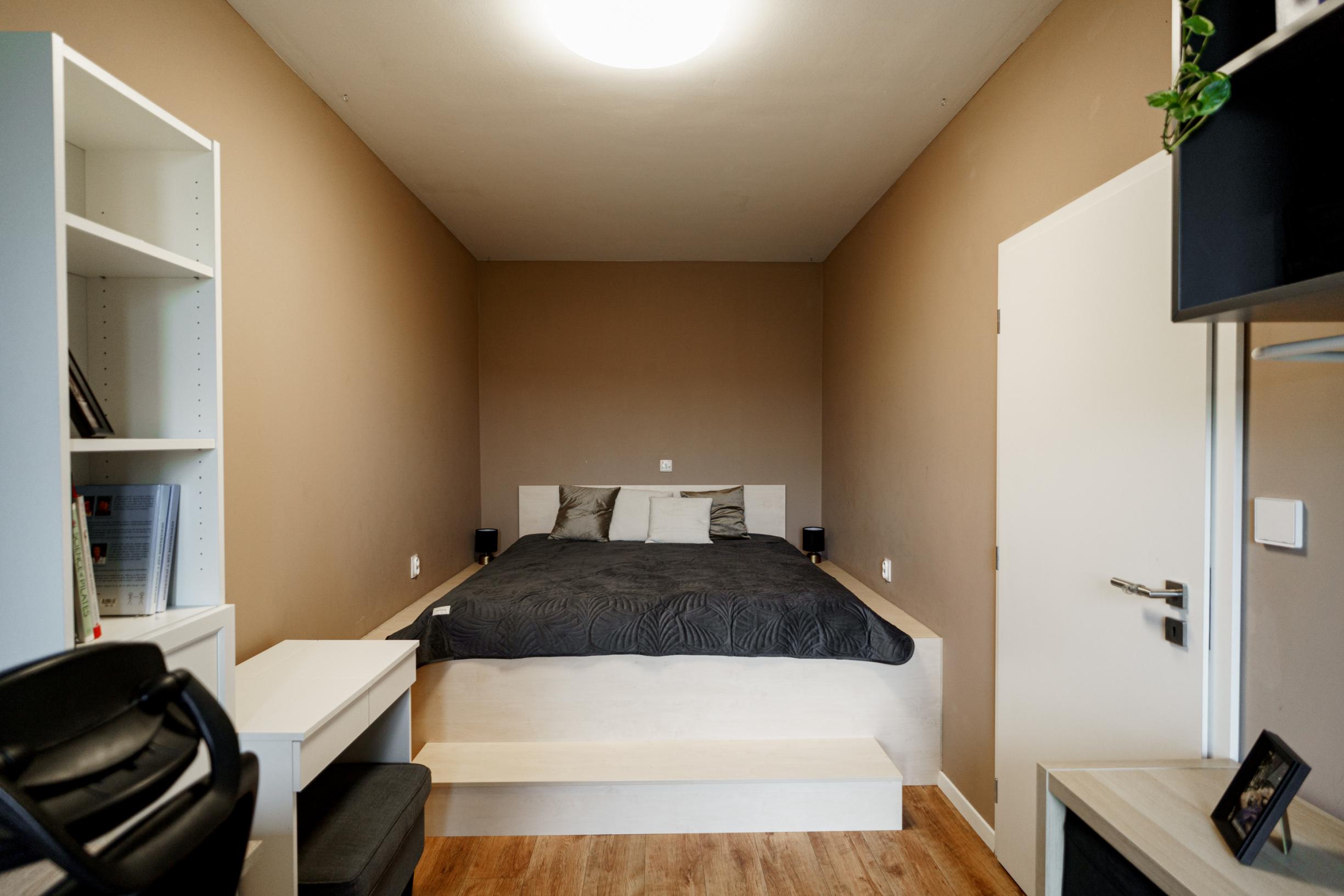 NA PRENÁJOM: Novostavba klimatizovaný 3-izb. byt 63,99m2 s garážovým parkovacím státím a pivnicou