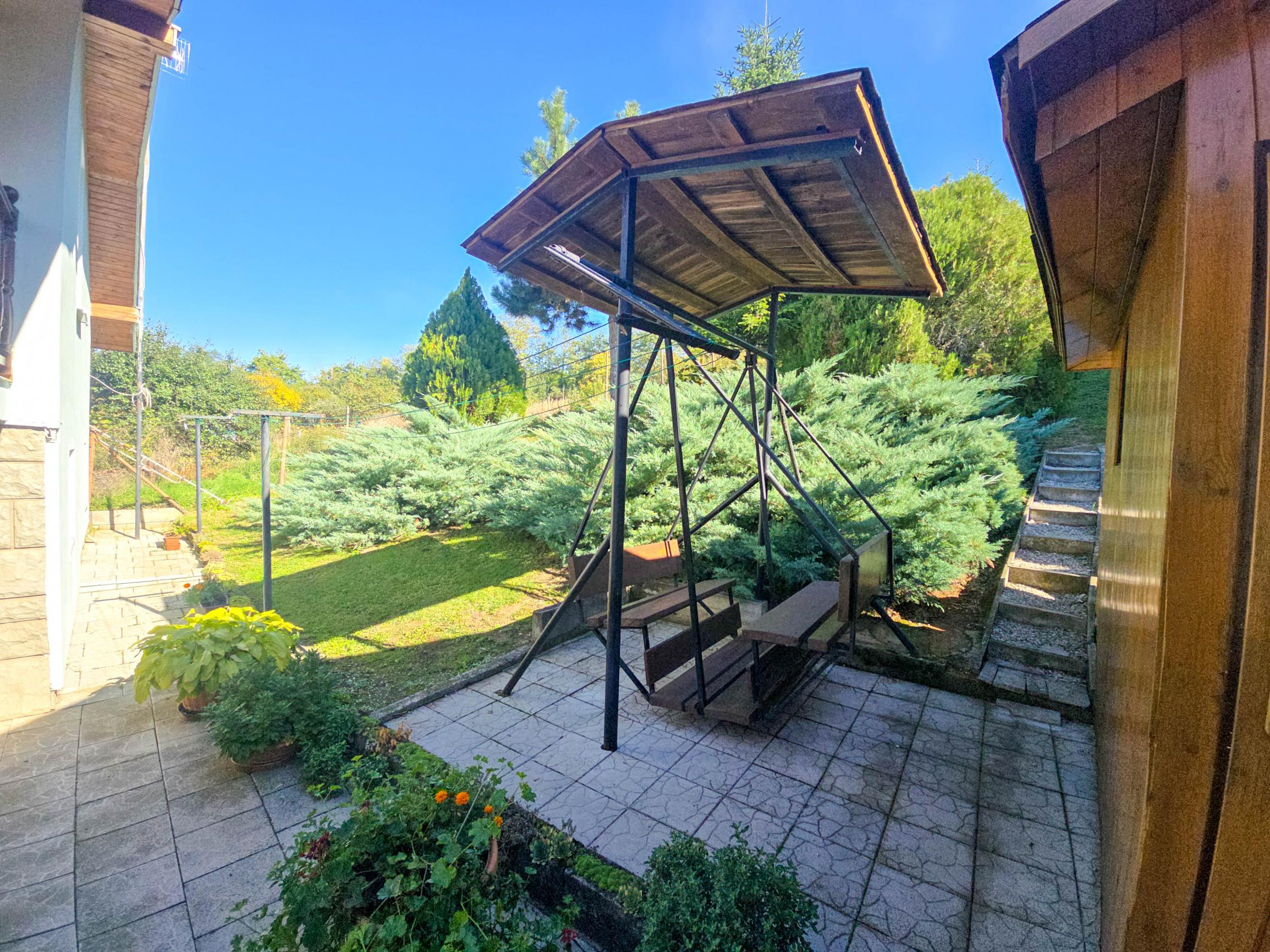 Na predaj penzión / rekreačný dom v obci Trávnica , Nové Zámky – len 3 km od termálneho kúpaliska Podhájska