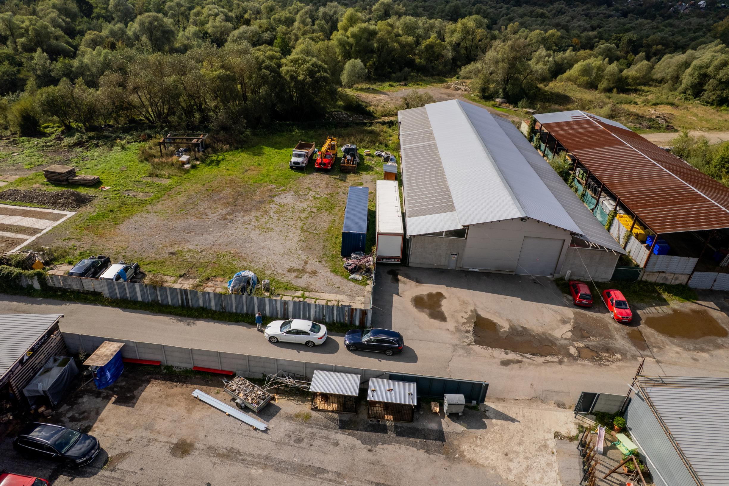 Na predaj výrobná a skladová hala o veľkosti 1.024m2 v meste Svidník