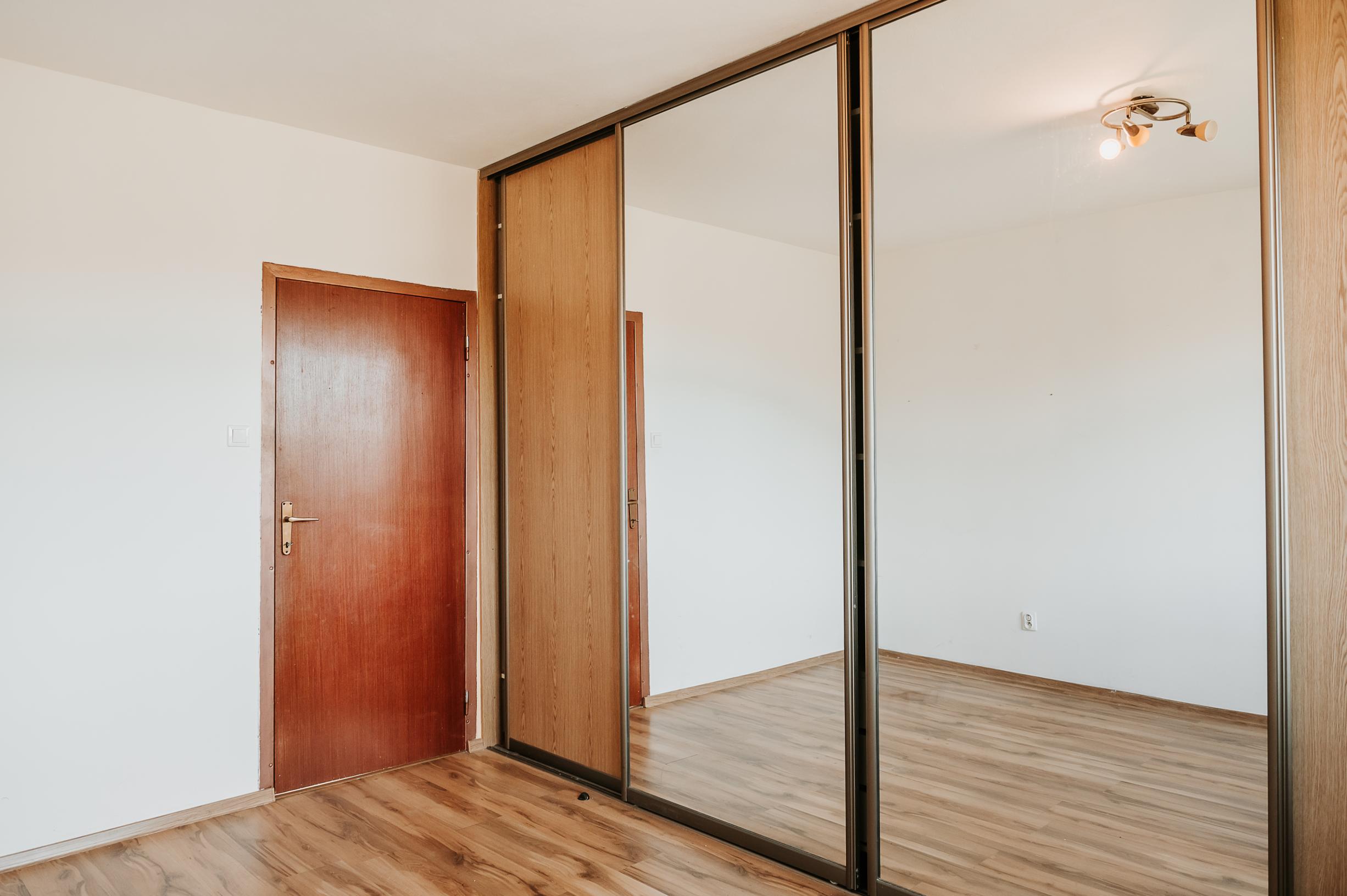 Ponúkame na PREDAJ 3-izbový byt blízko centra mesta Vranov nad Topľou