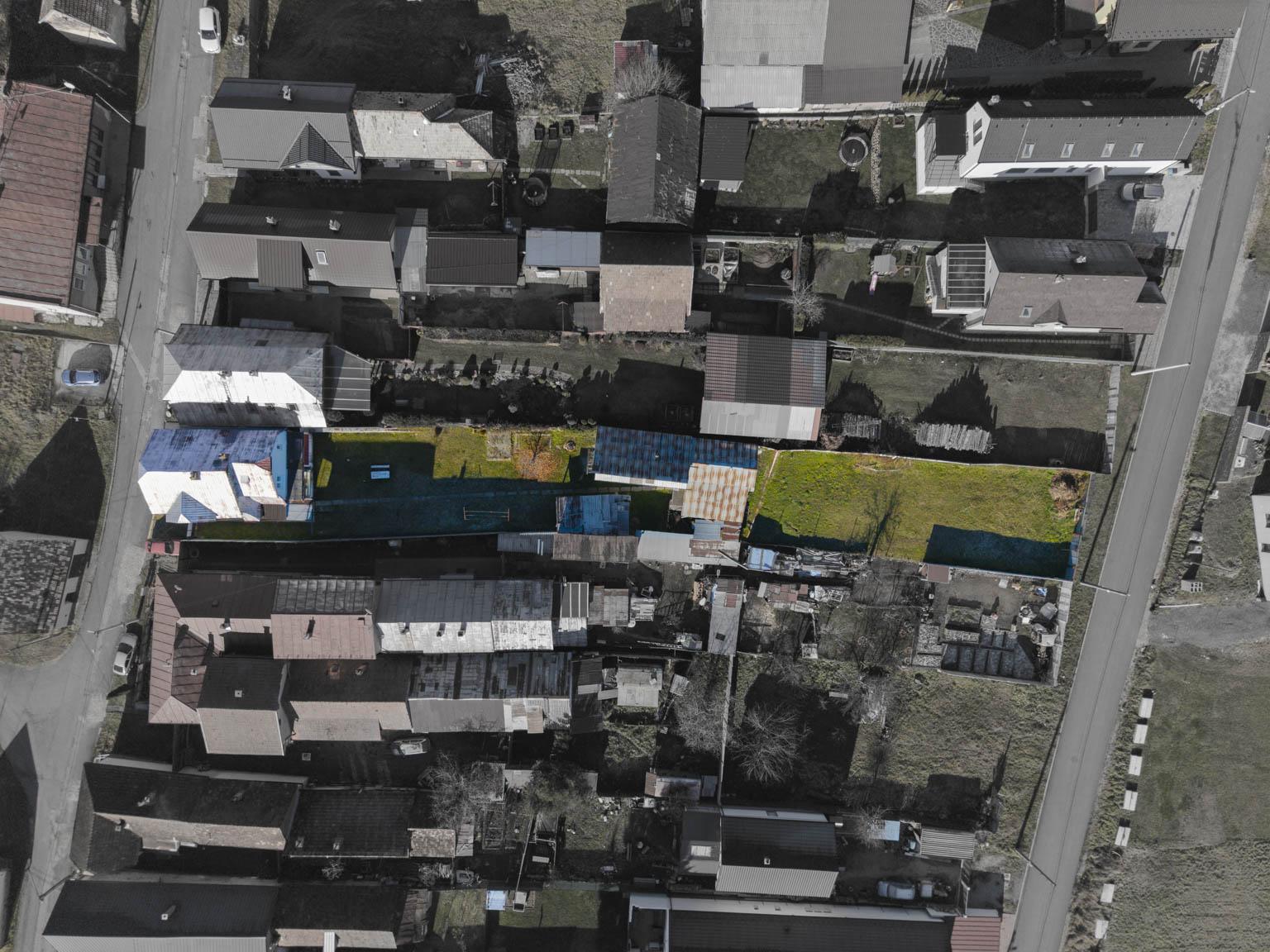 Starší rodinný dom na predaj – tichá lokalita Kravany, blízko Popradu !