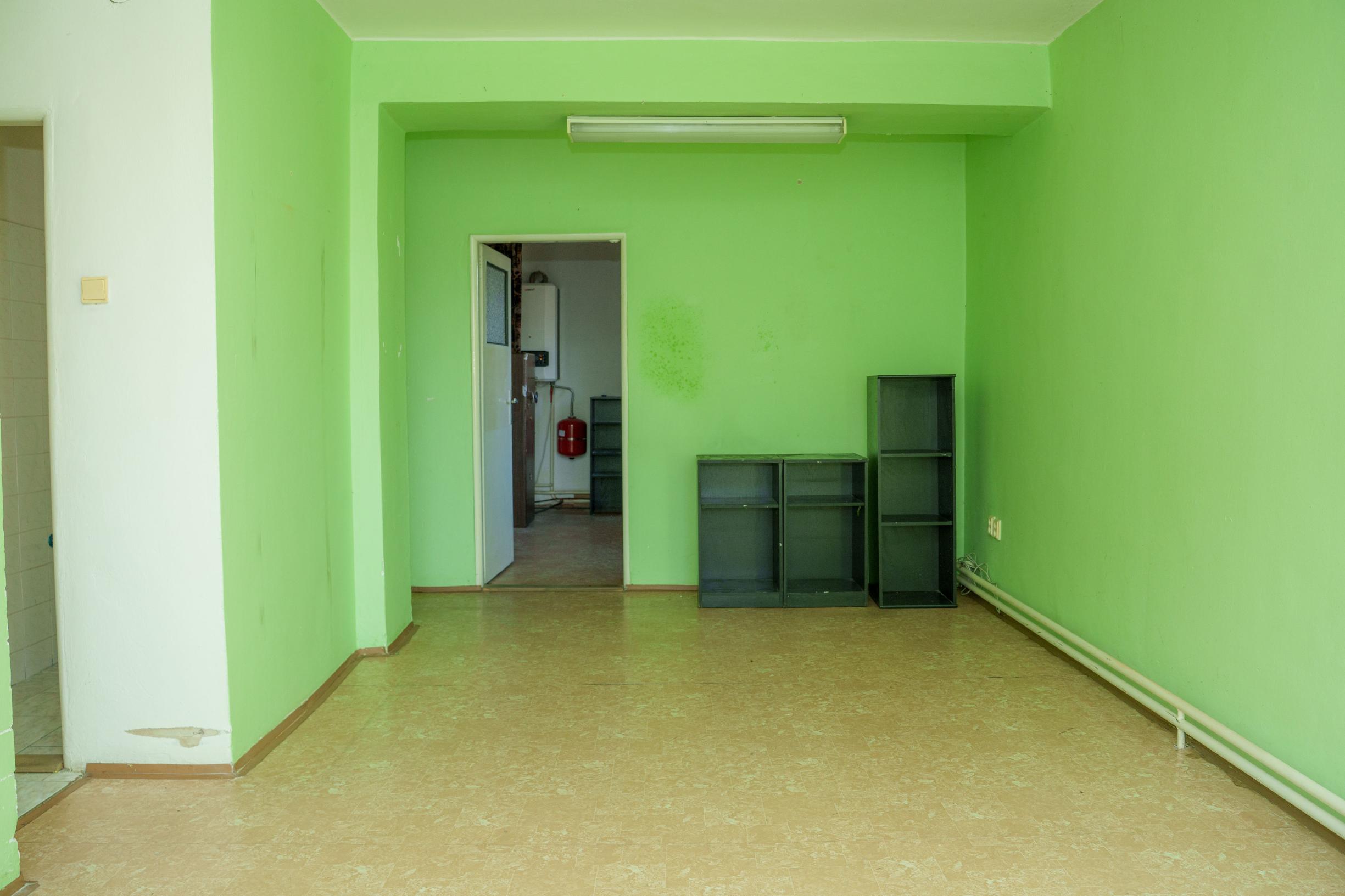 Ponúkame na predaj nebytové priestory o rozlohe 80m2 v centre mesta Veľké Kapušany