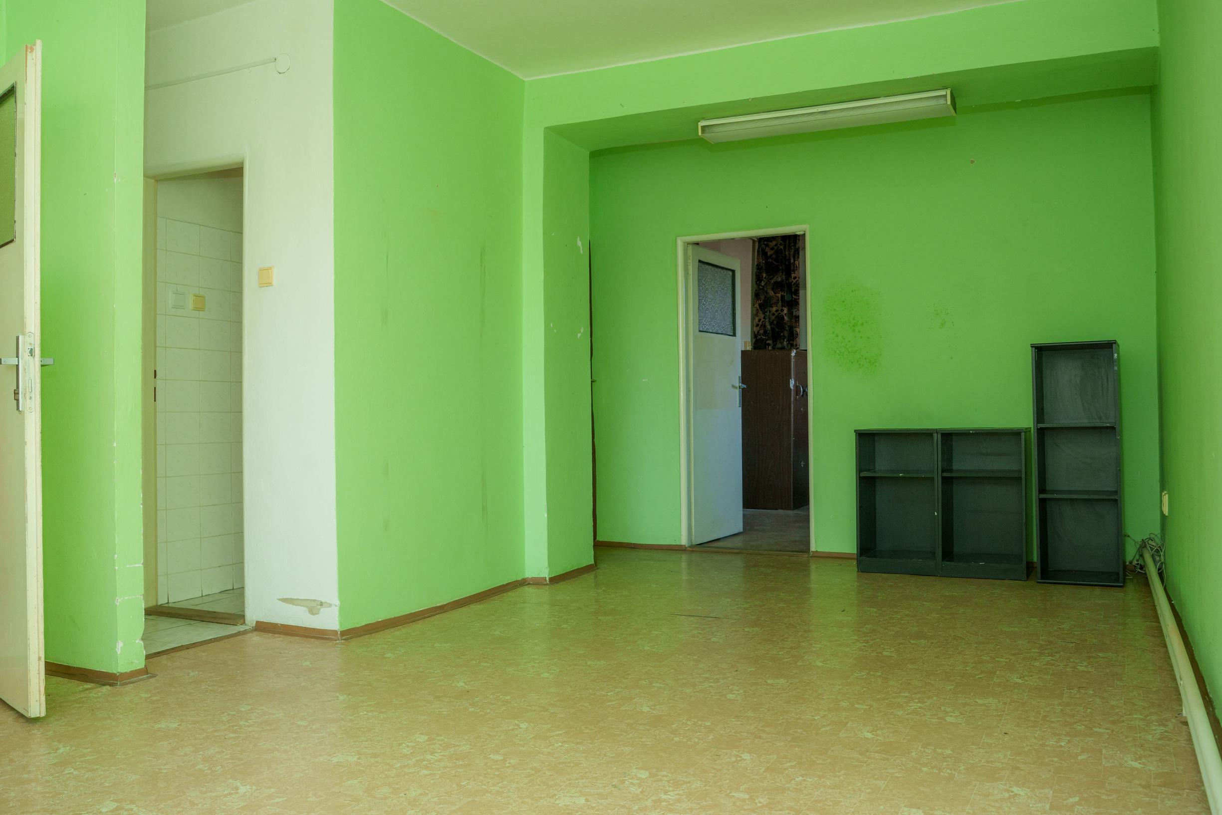 Ponúkame na predaj nebytové priestory o rozlohe 80m2 v centre mesta Veľké Kapušany