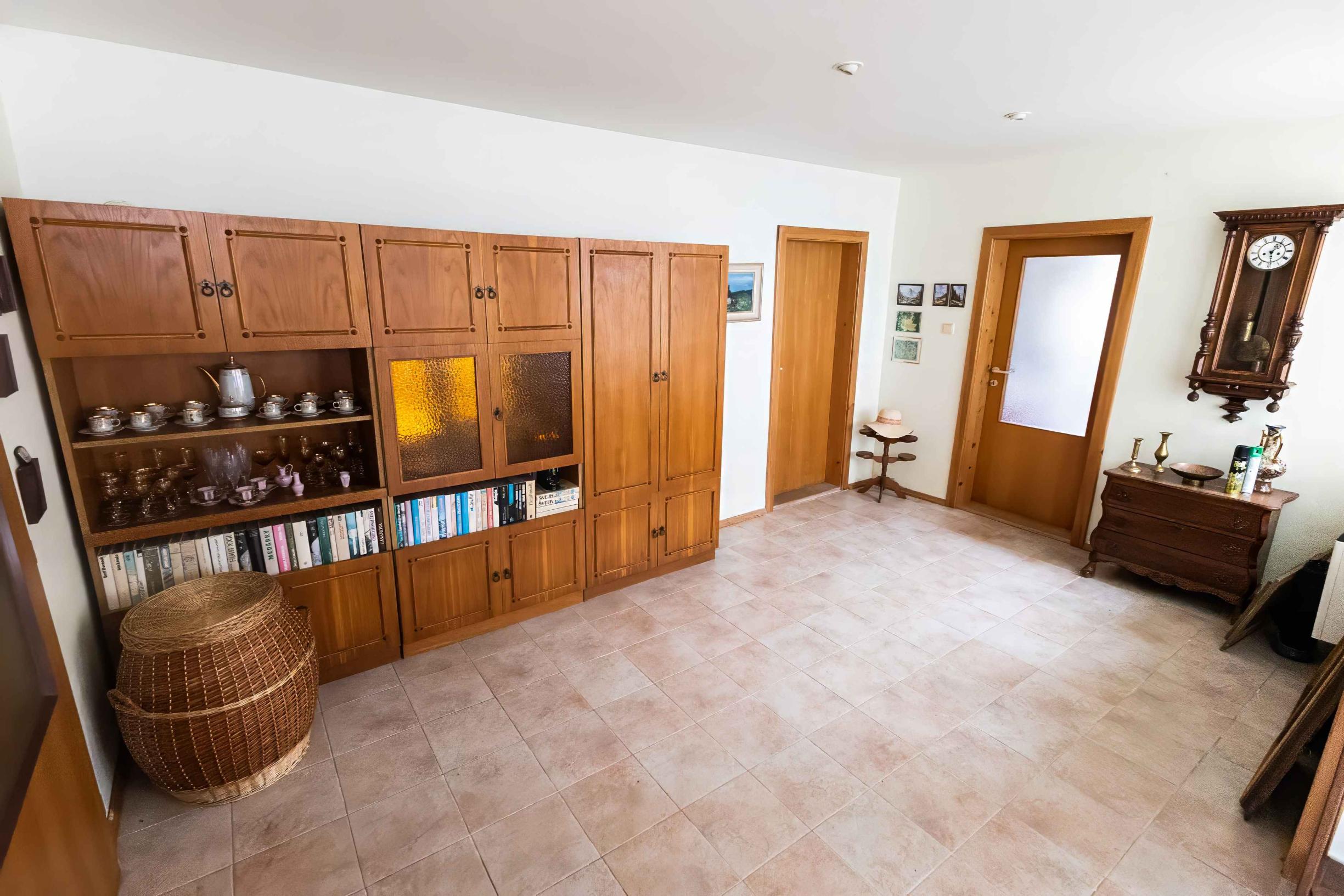 Exkluzívne Vám ponúkame na prenájom rodinný dom v Adidovciach