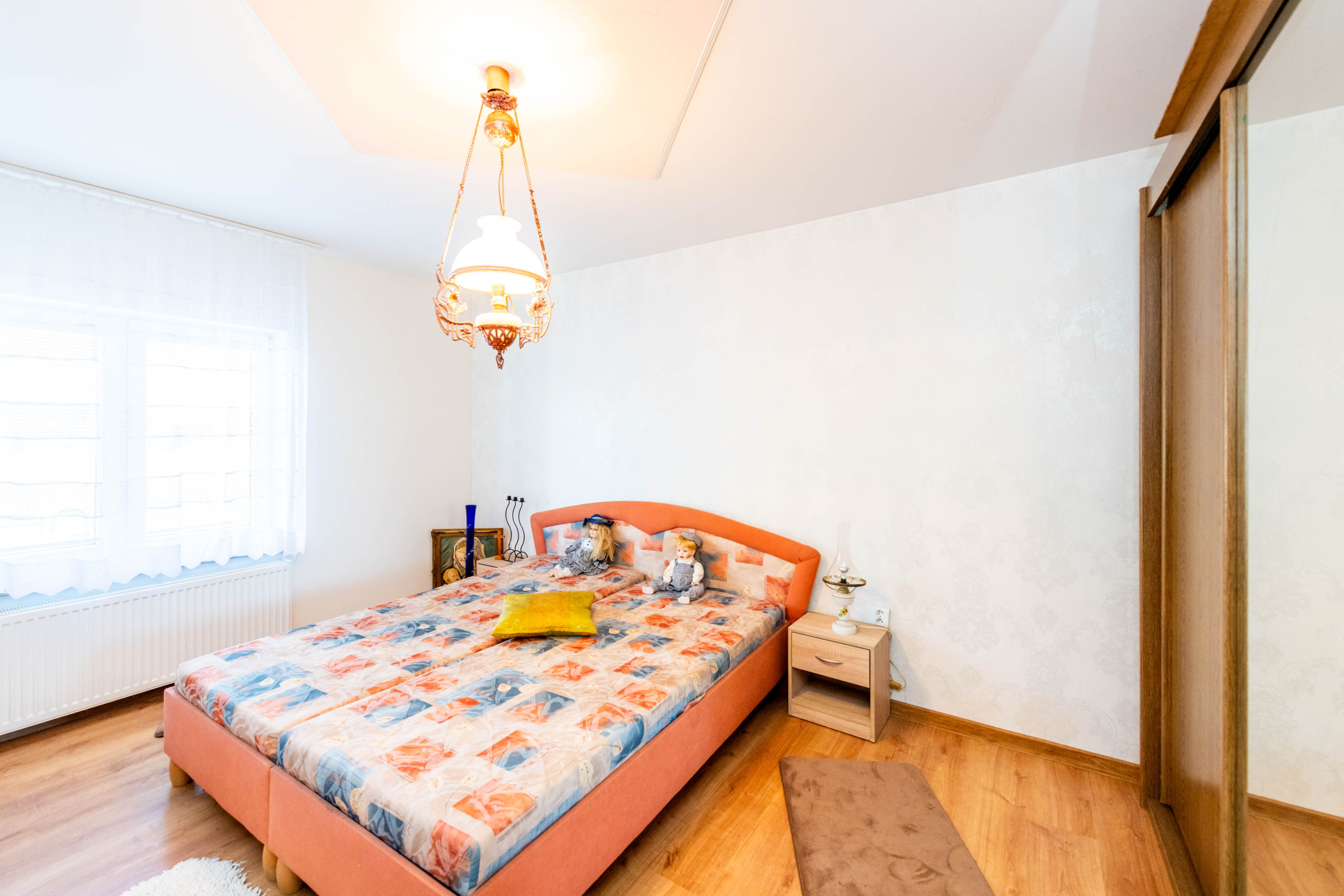 Exkluzívne na predaj rodinný dom s veľkým pozemkom – Sečovce, ul. Mostová