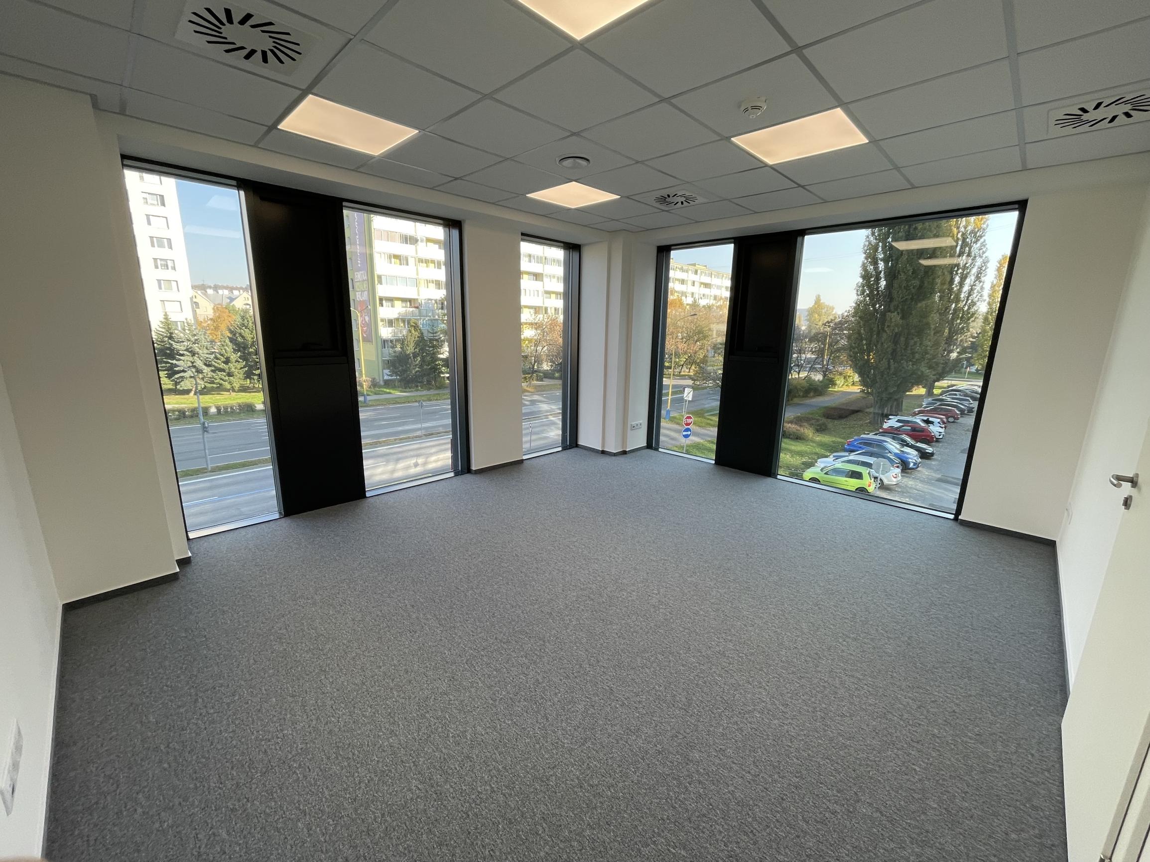 Nebytový priestor v business centre DUETT II o výmere 98,74m2 na 1.poschodí.