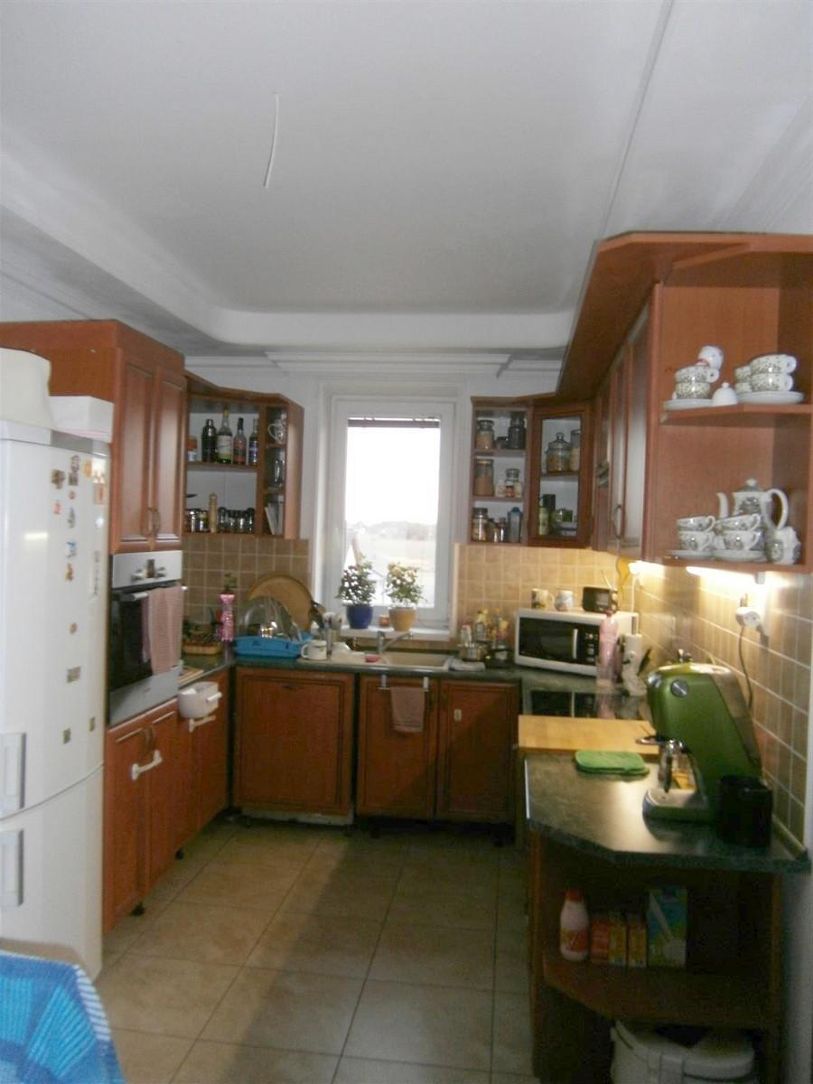 Prenájom 4-izb.byt v rodinnom dome; novostavba; detské ihrisko ; obec Láb