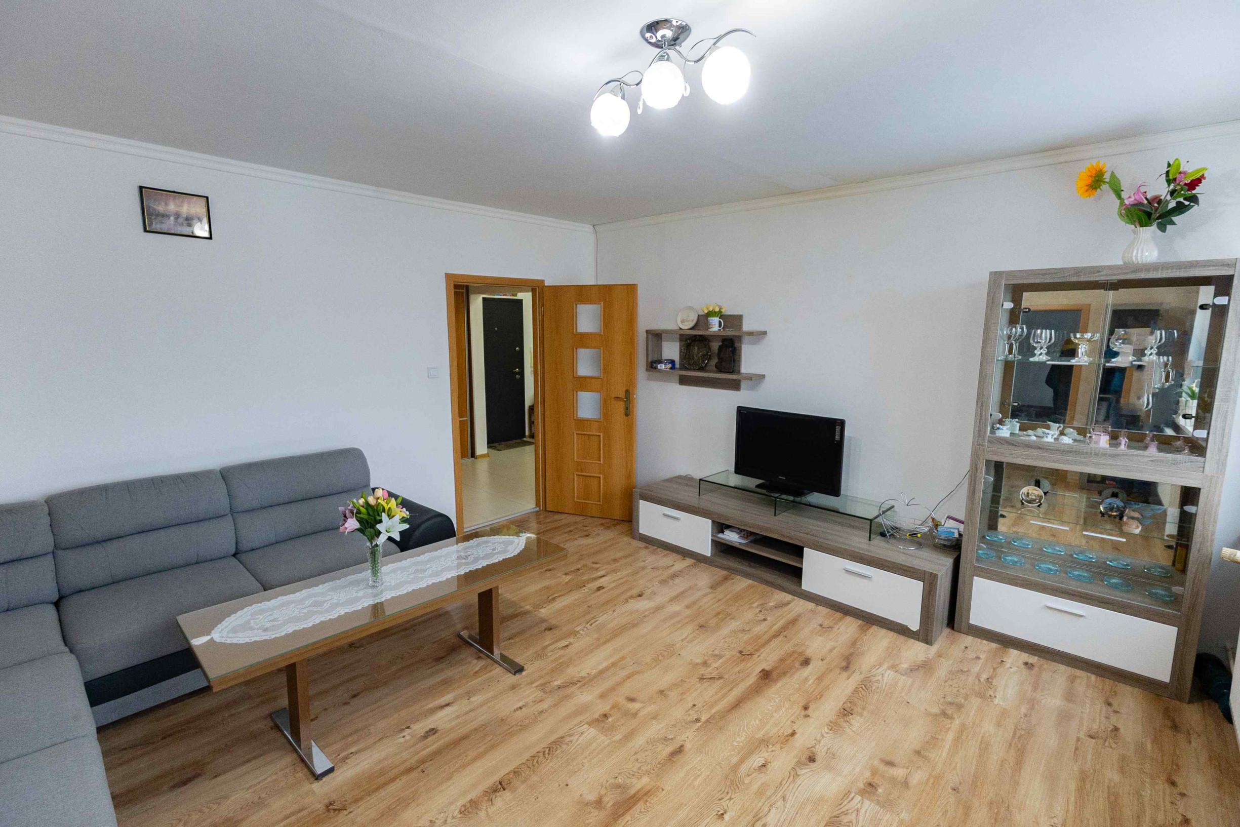 Exkluzívne Vám ponúkame na predaj 3 izbový byt  v Humennom