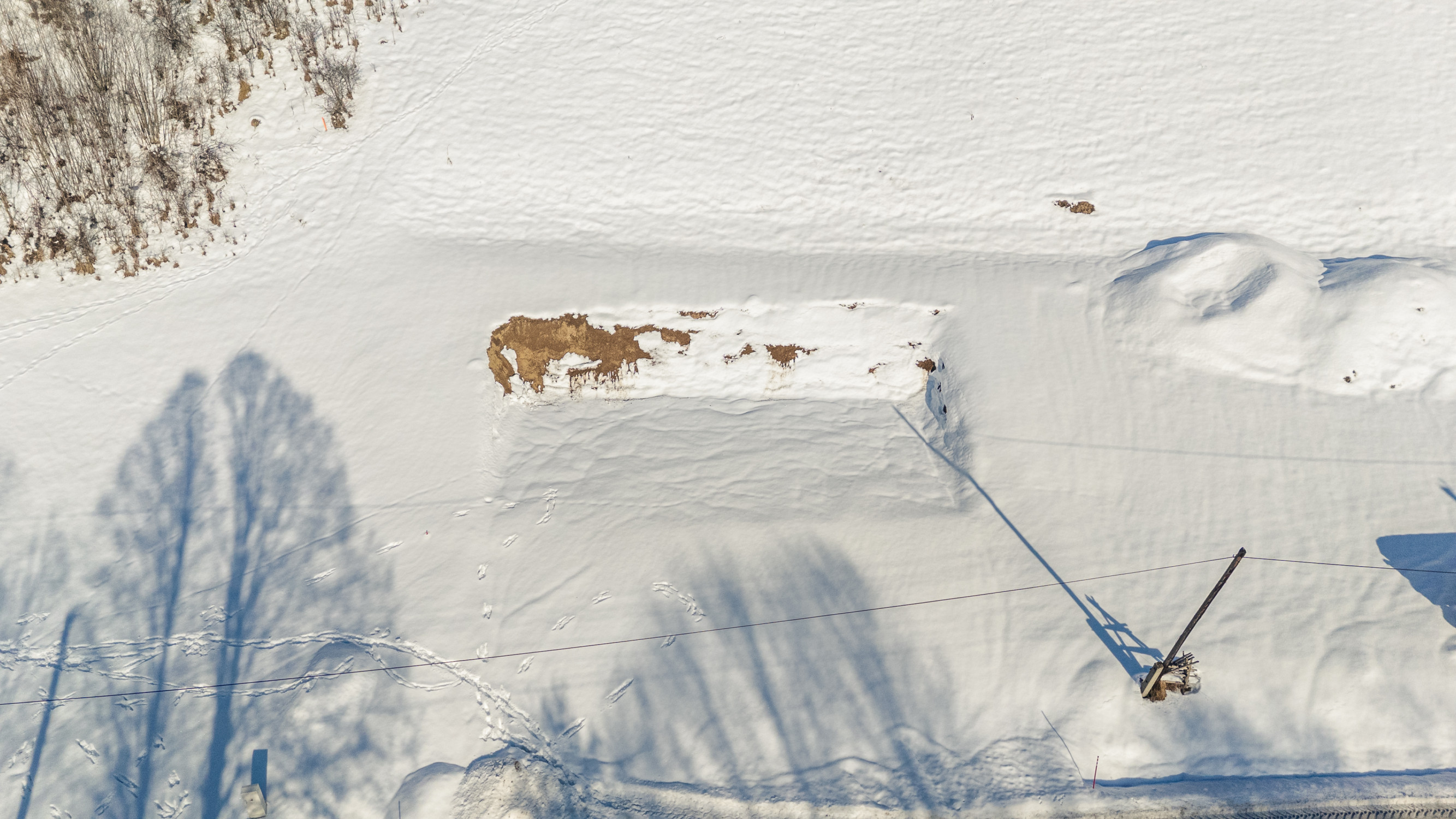 Stavebný pozemok s projektom na 5izbovú chatu a platným stavebným povolením