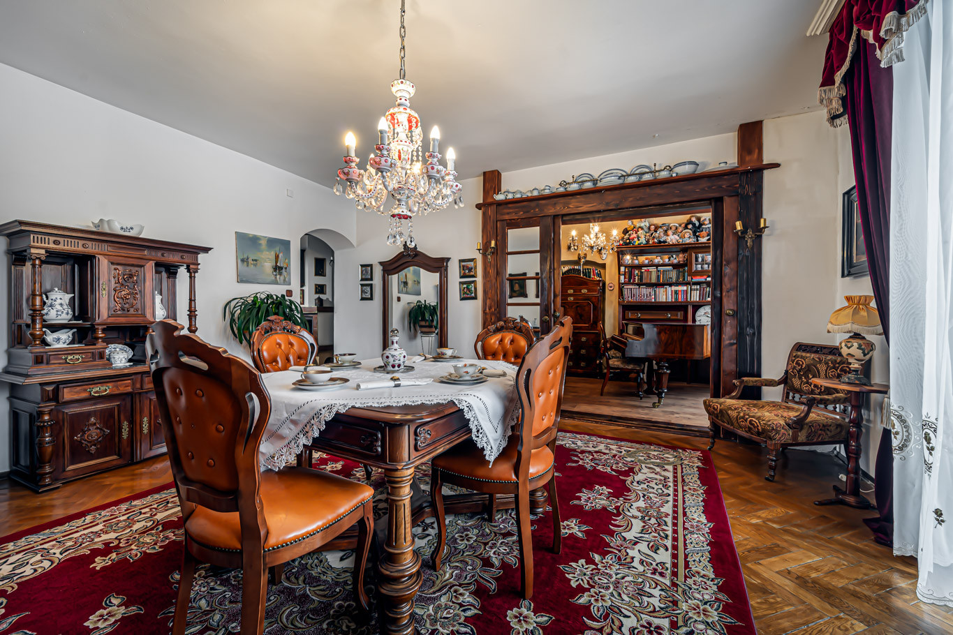 Výnimočný priestranný 4-izbový byt v srdci Vysokých Tatier  - Tatranskej Lomnici