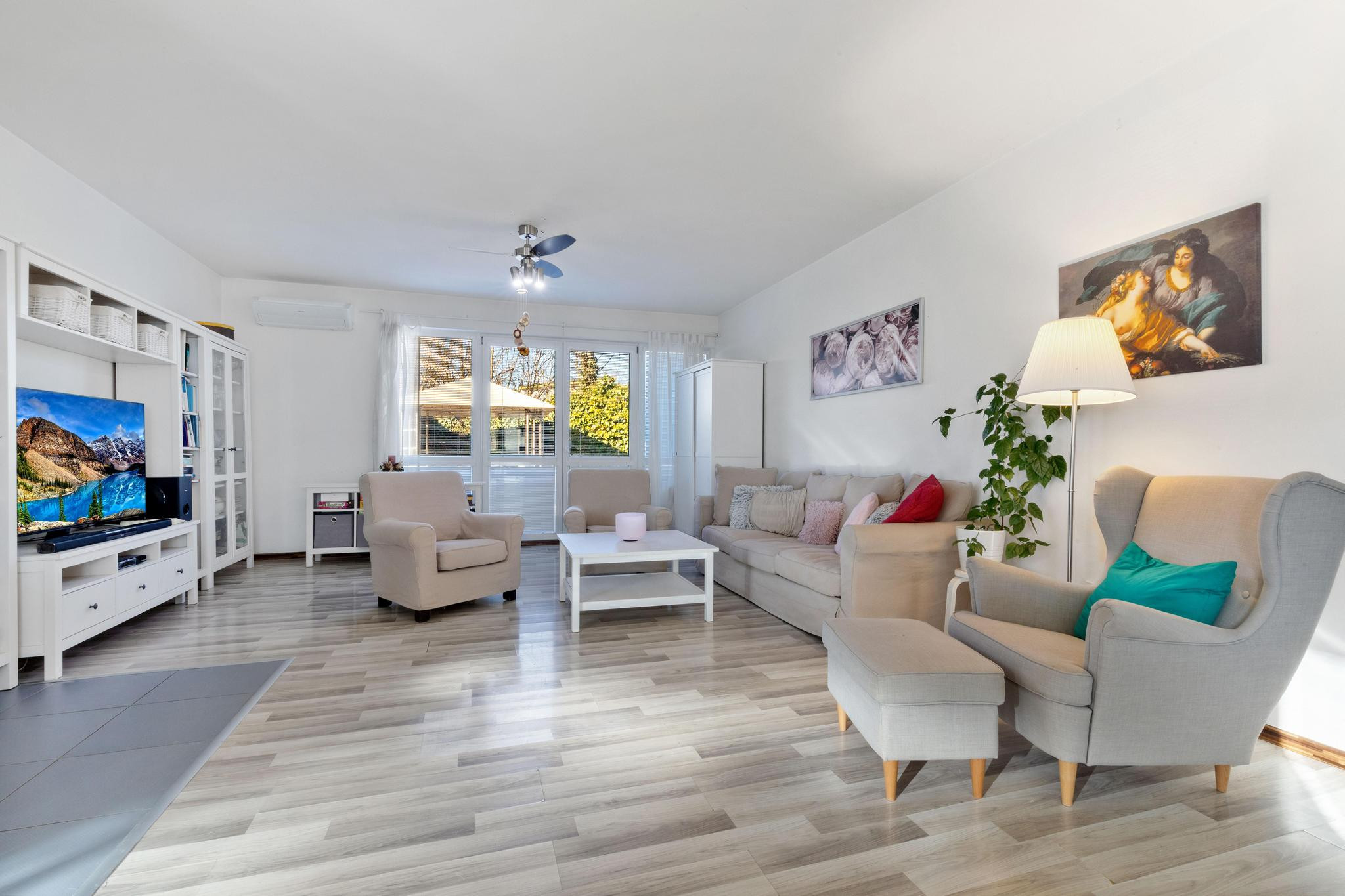 Na predaj moderný rodinný dom, ponúkajúci komfortné bývanie