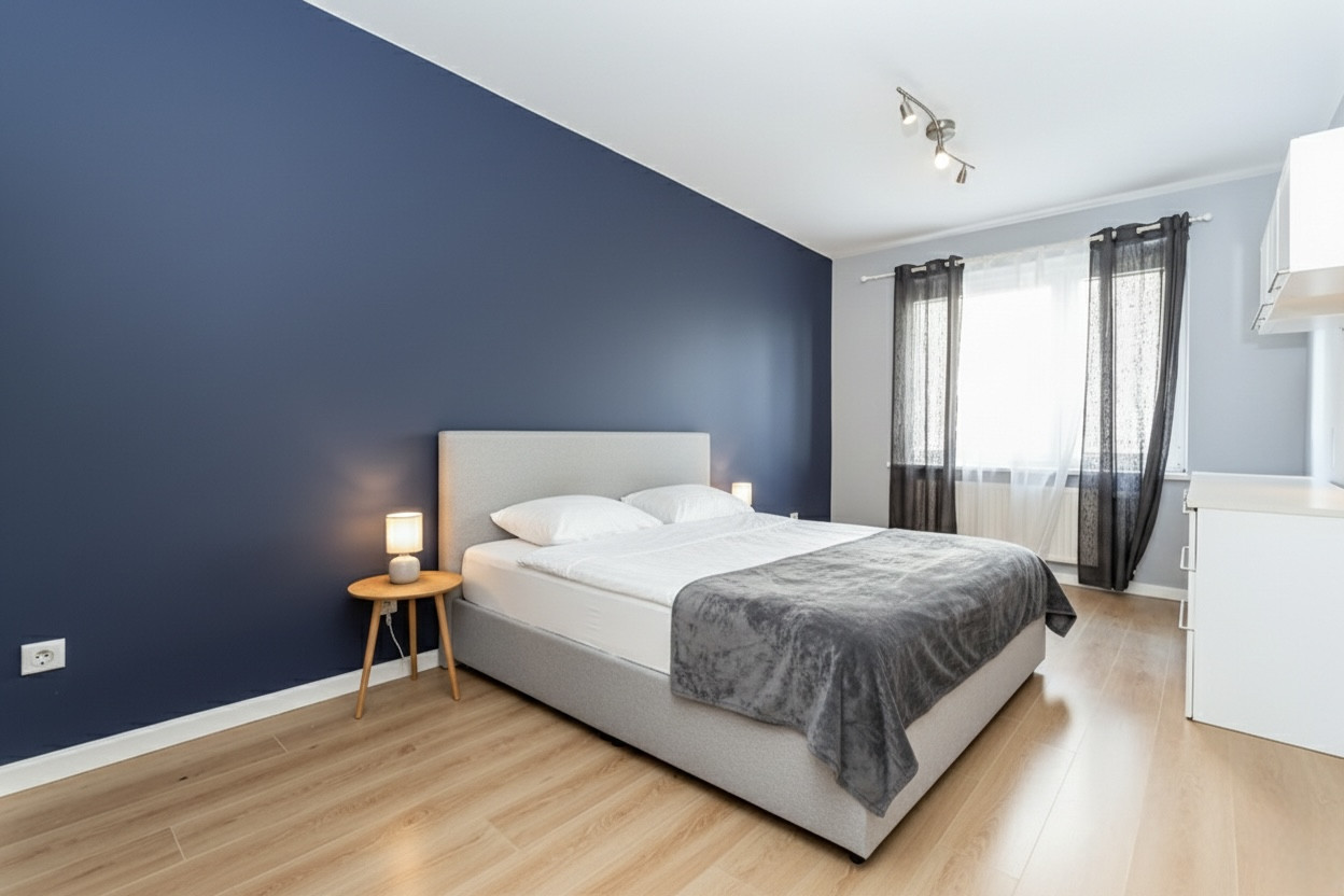 Ponúkame Vám priestranný 4i byt s loggiou na 7. poschodí na sídlisku KVP – Klimkovičova ul.