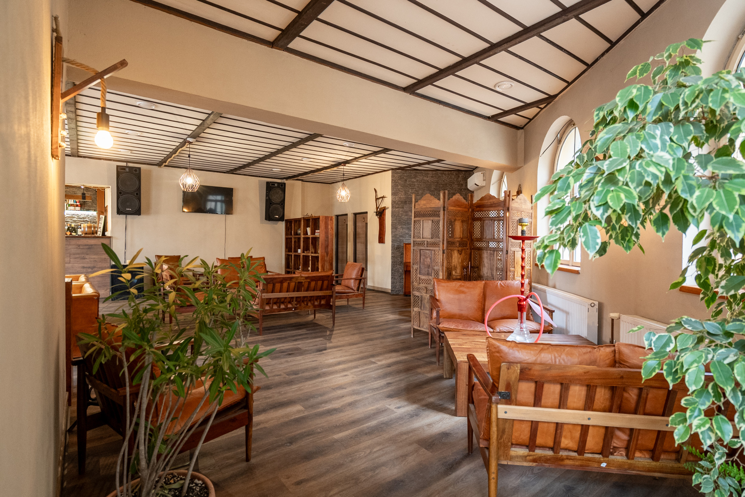 NA PREDAJ – Polyfunkčný objekt, Banská Štiavnica – Križovatka