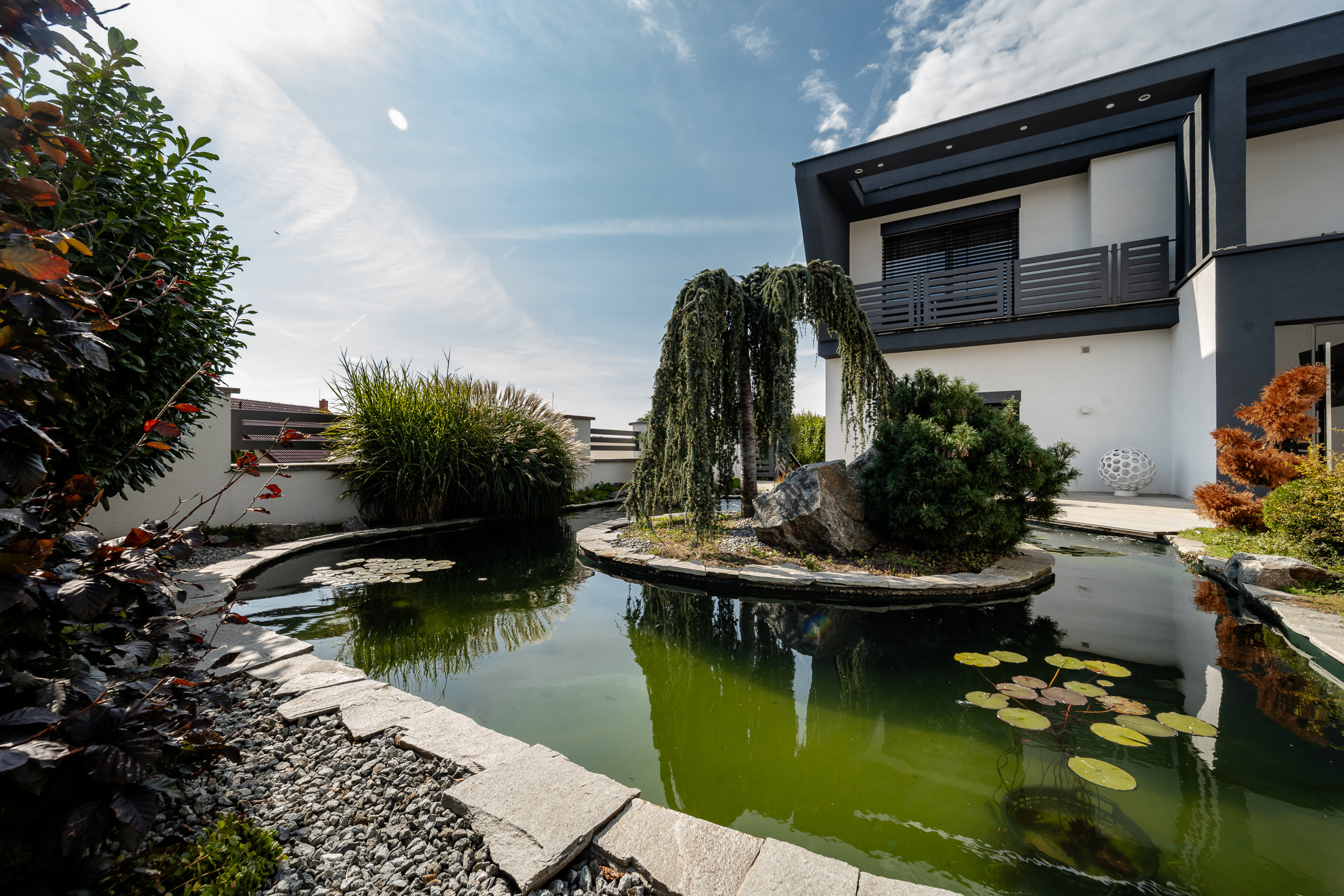 Exkluzívna novostavba rodinného domu, predaj, 650 m2 úžitková plocha, bazén, s kompletným zariadením, Polesná, Košice - Krásna, Na Hore