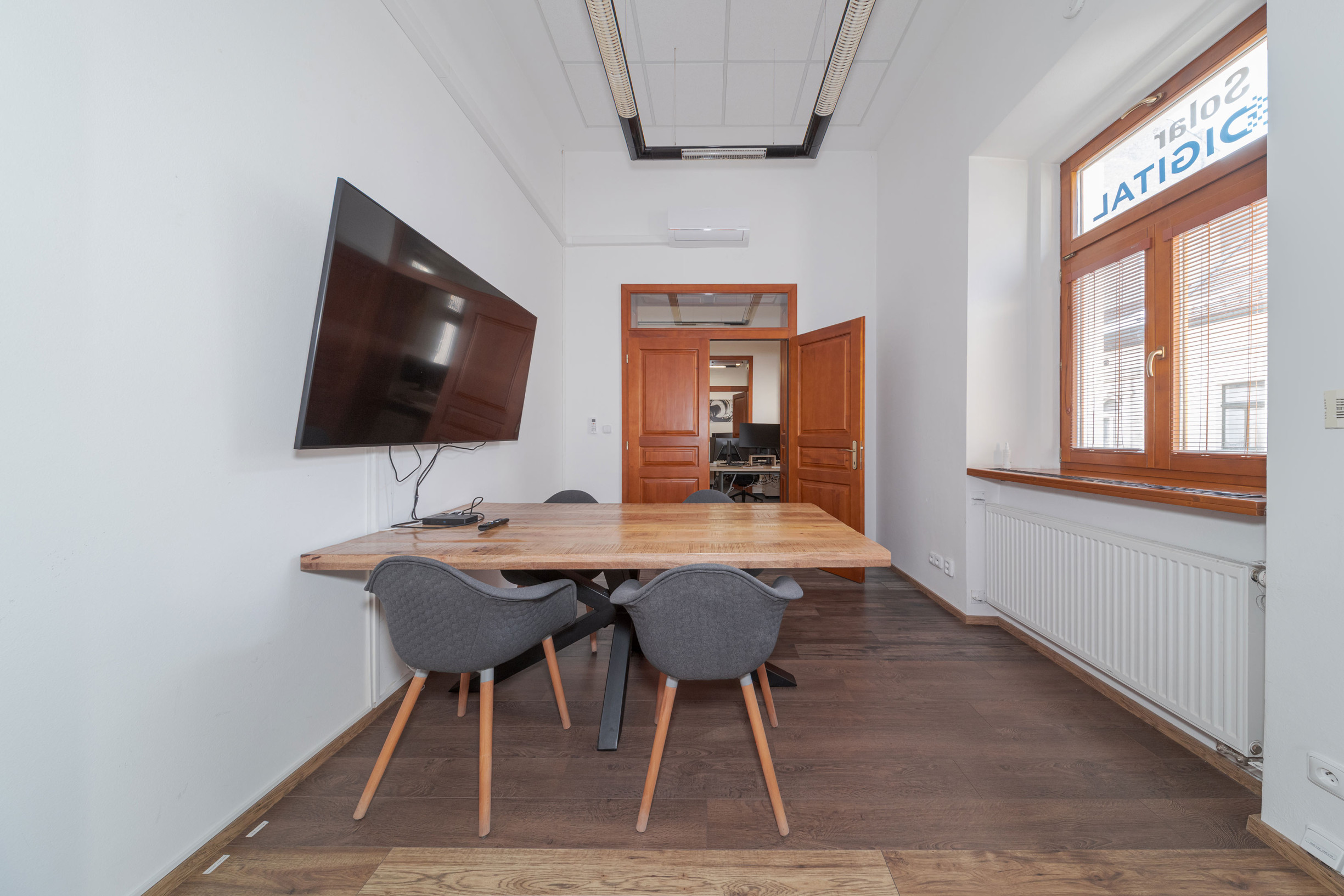 Kancelárie, prenájom, 90 m2, centrum, klimatizované, parking, Kováčska, Košice