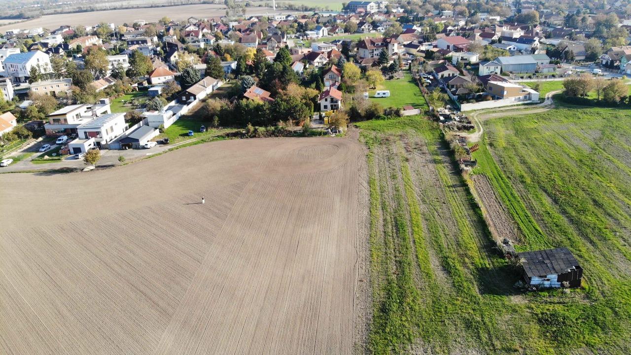 Na predaj stavebný pozemok, 9592 m2, Koreňová ulica, Bratislava - Jarovce Sever