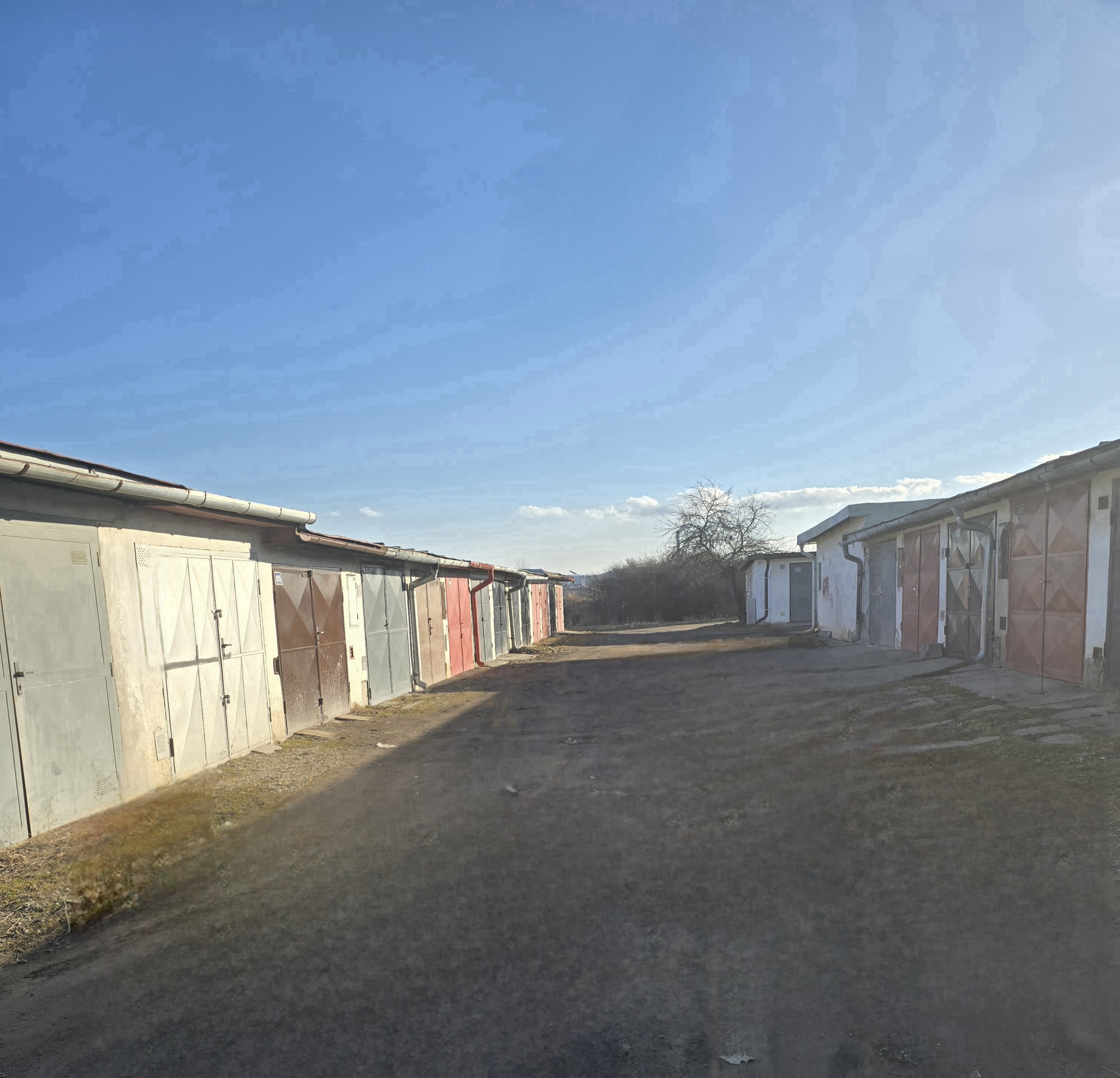 Exkluzívna ponuka! Na predaj garáž v Poprade, časť Matejovce sídlisko Allendeho