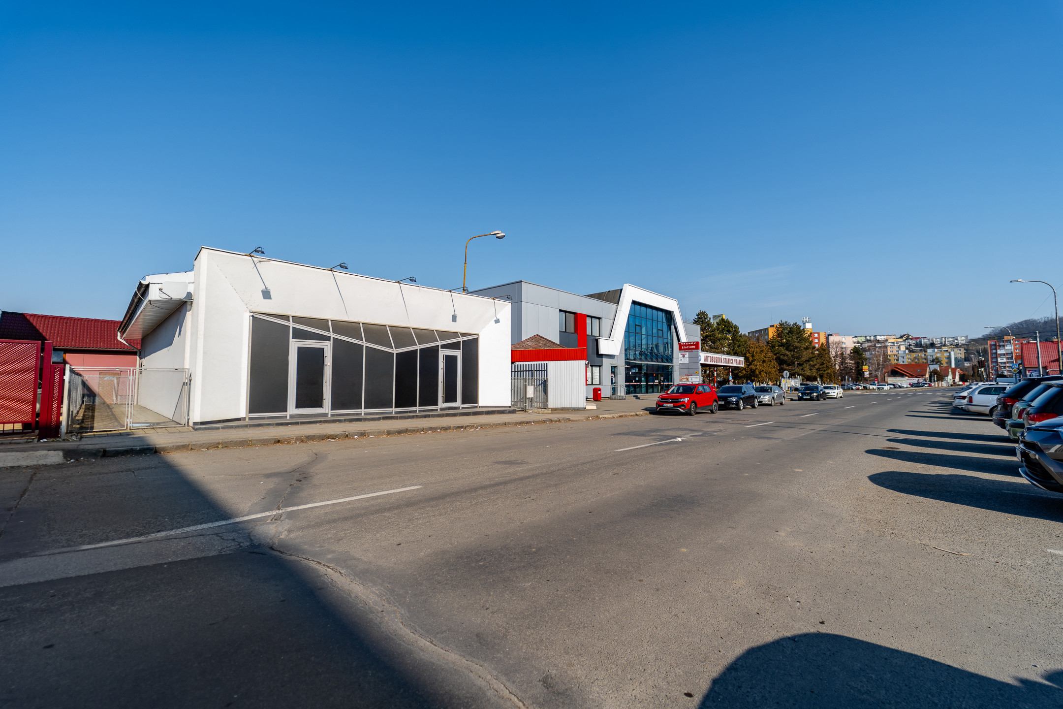 Na predaj budova pre obchod a služby vo frekventovanej časti mesta Vranov nad Topľou