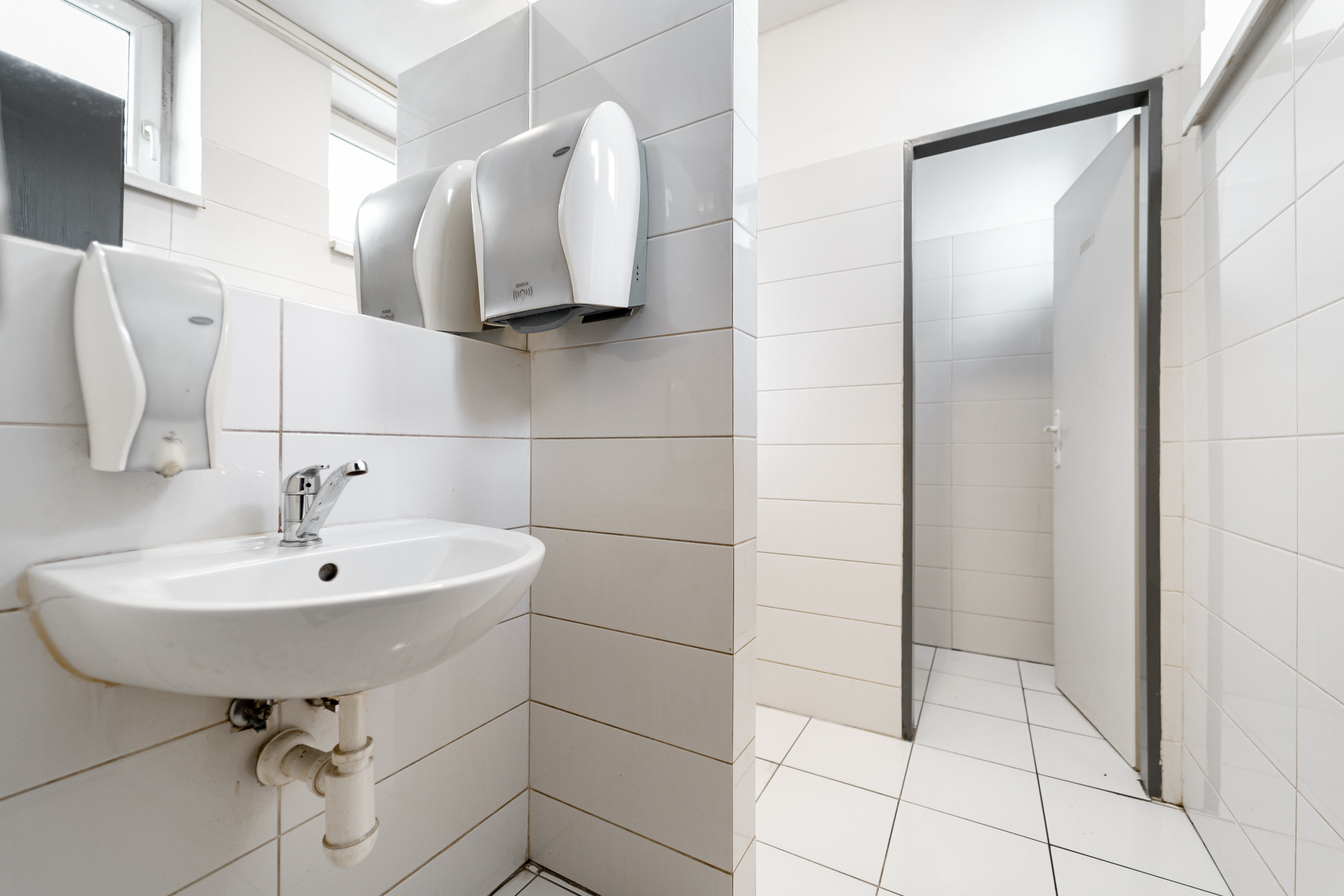 Na predaj budova pre obchod a služby vo frekventovanej časti mesta Vranov nad Topľou