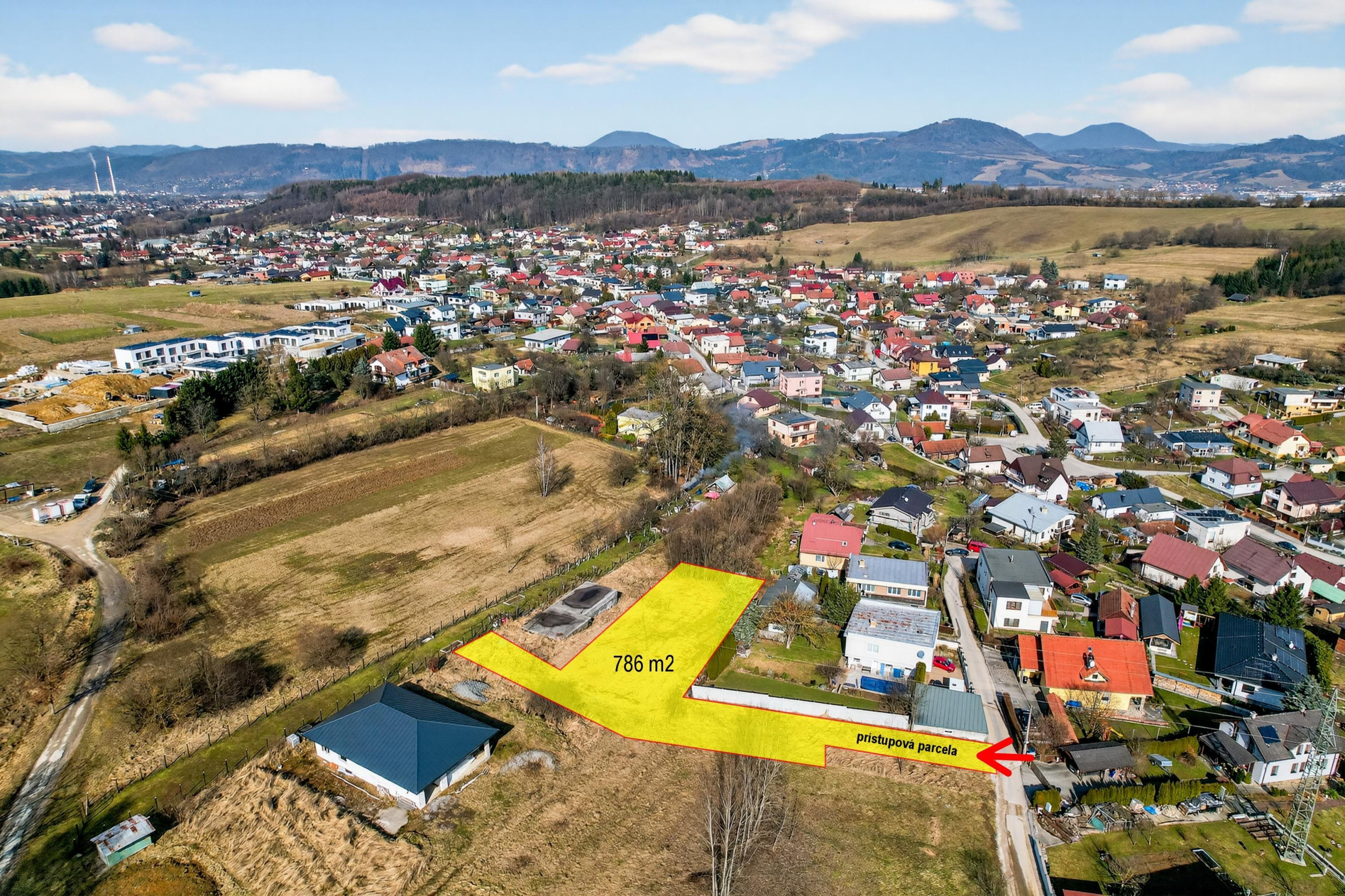 Predaj investičného stavebného pozemku o výmere 786 m² – ulica Do Stávku,  Žilina – Trnové