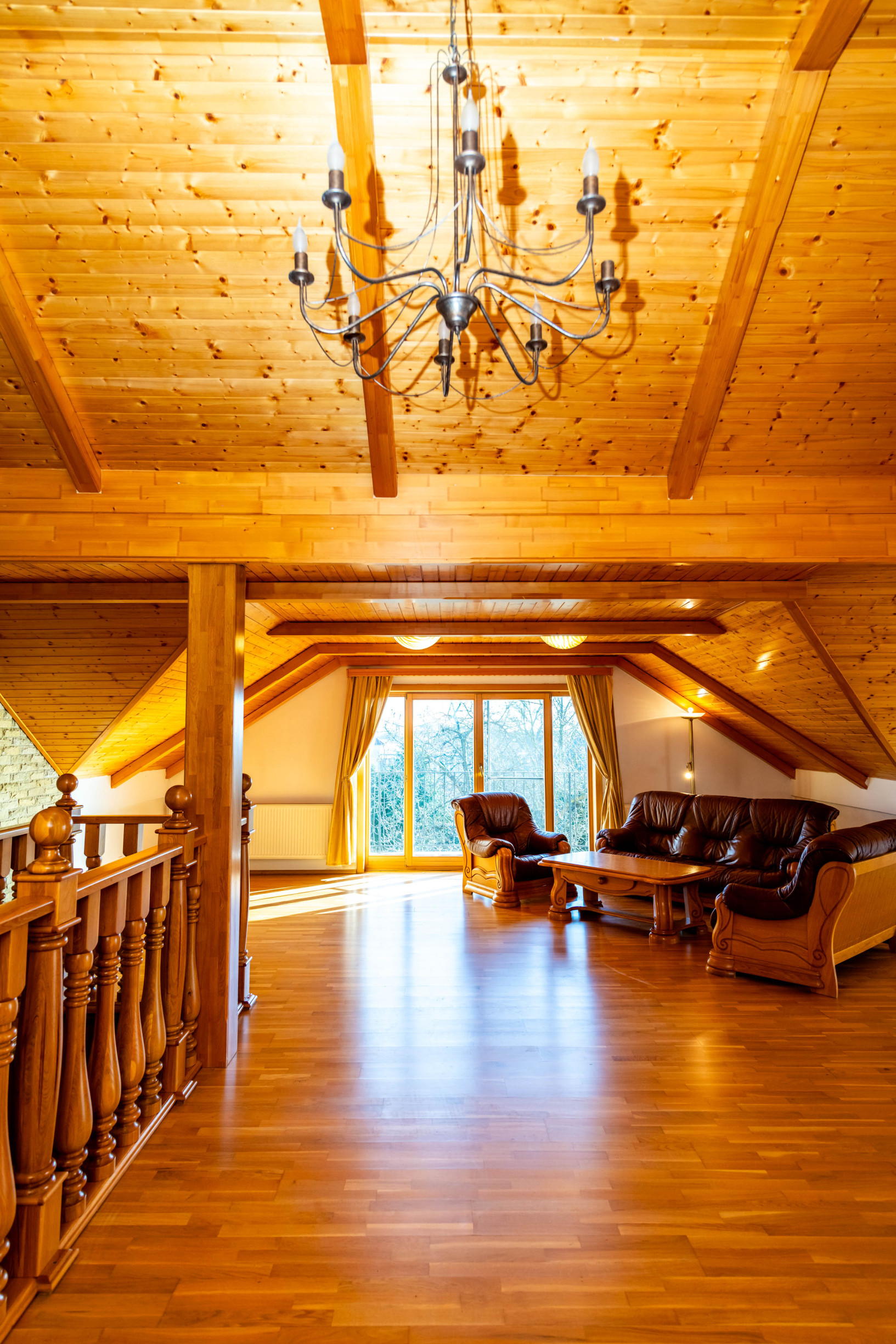 Exkluzívna ponuka – luxusný rodinný dom v centre obce