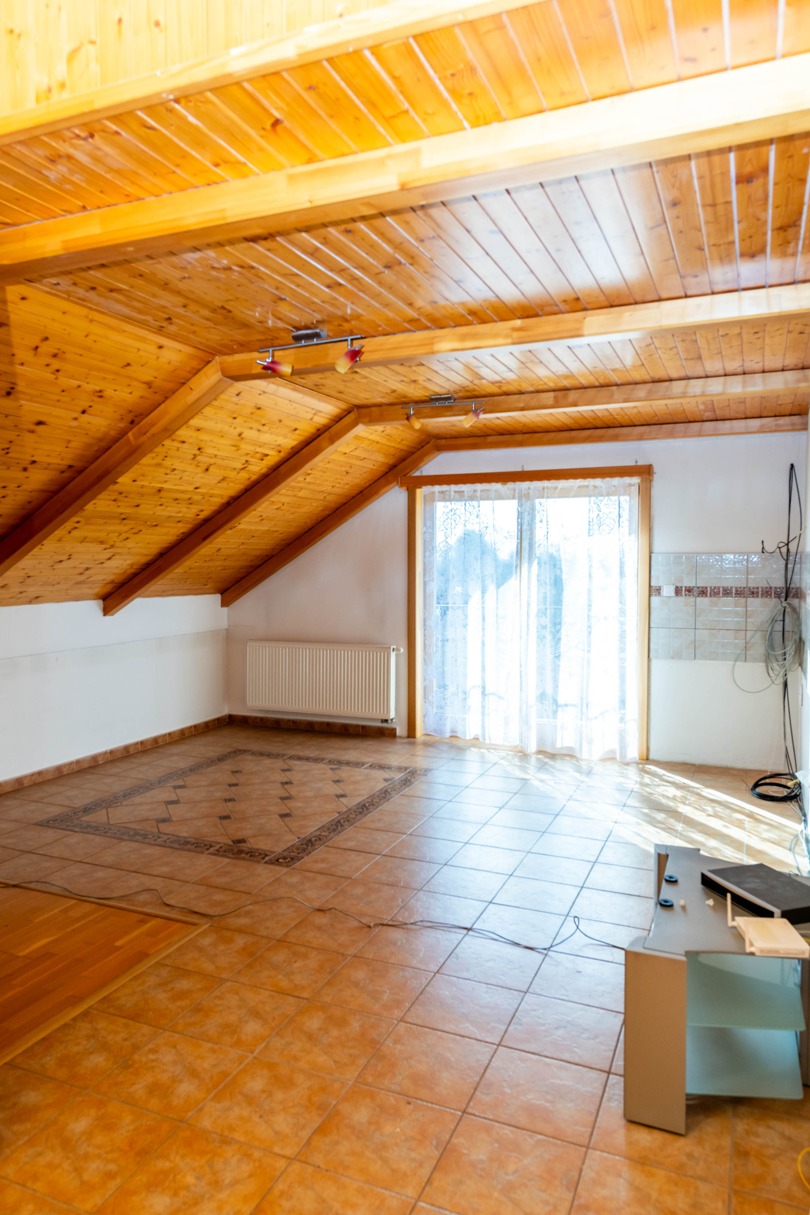 Exkluzívna ponuka – luxusný rodinný dom v centre obce