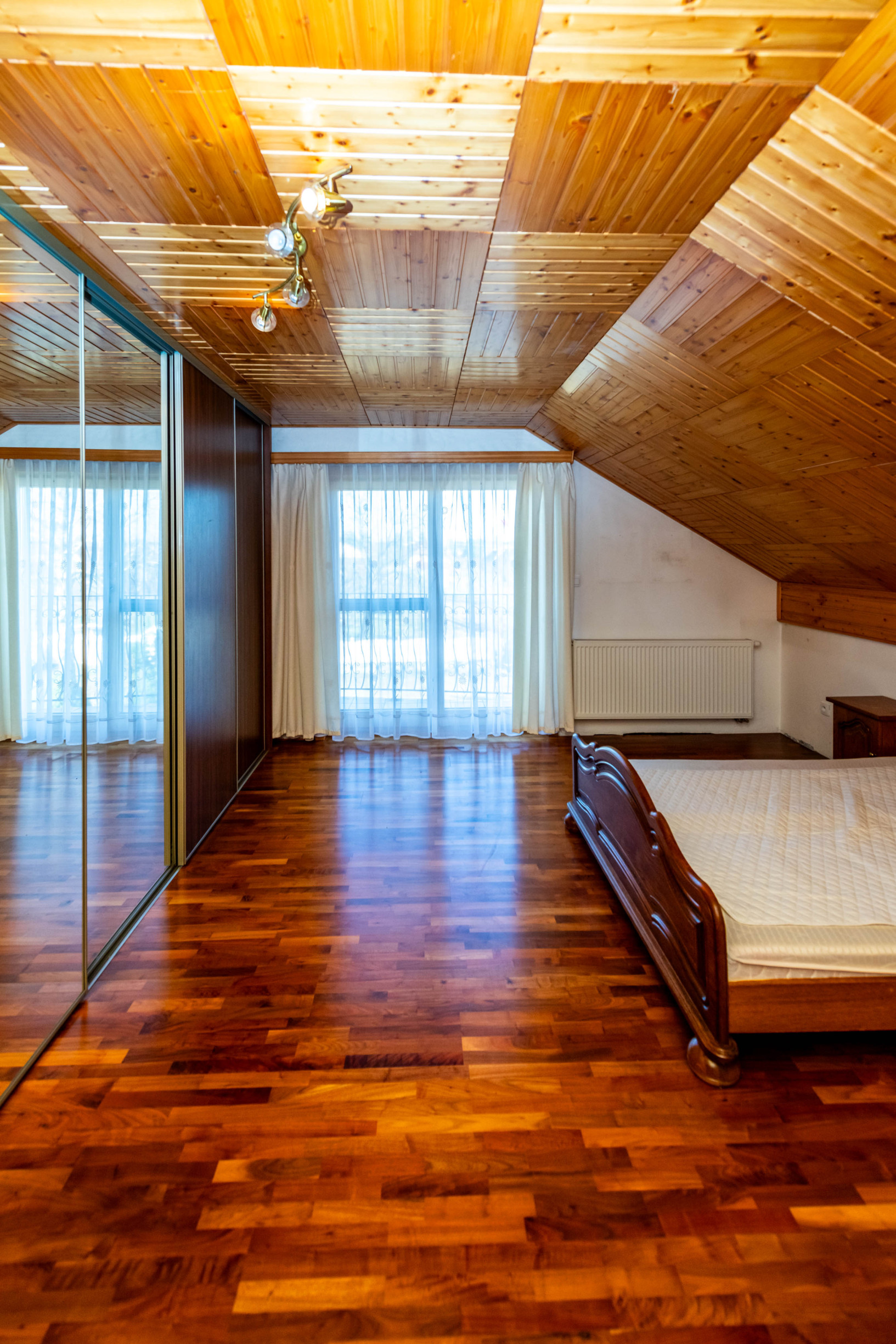 Exkluzívna ponuka – luxusný rodinný dom v centre obce