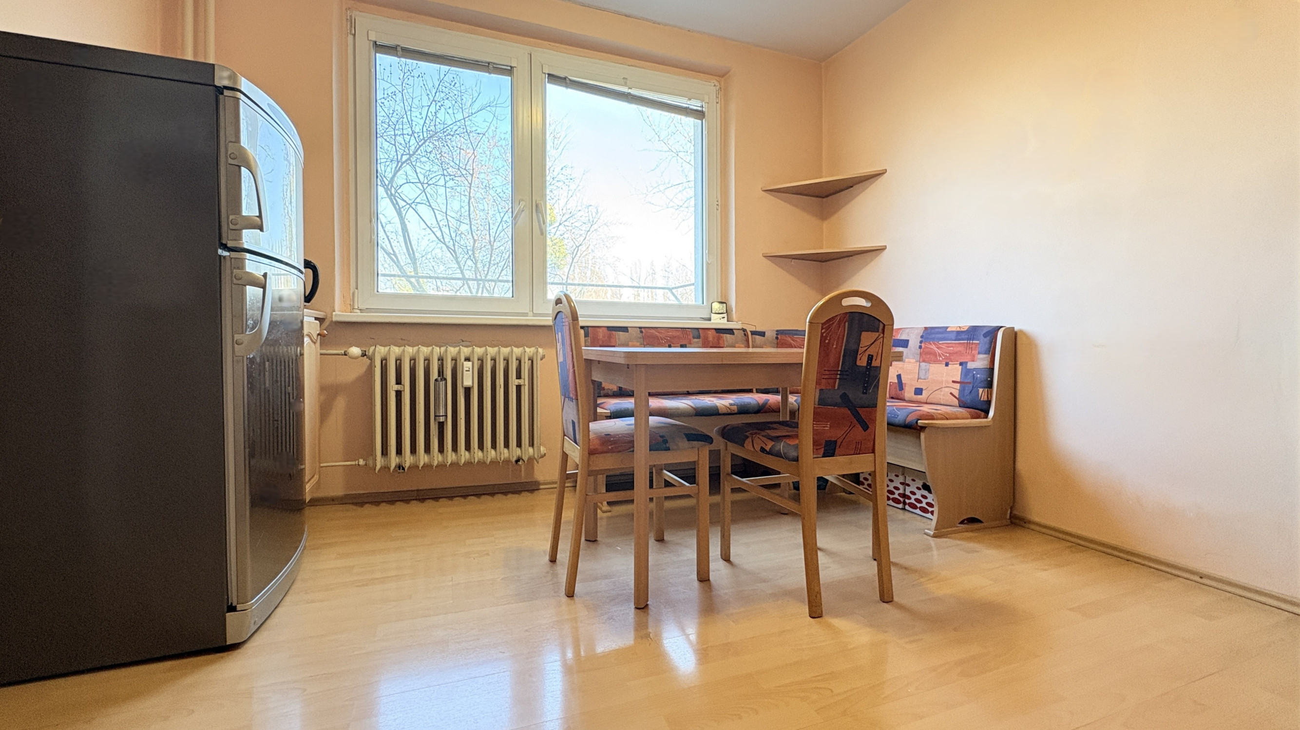 Prenájom: 2-izbový byt pri centre, Vilová, BA-Petržalka